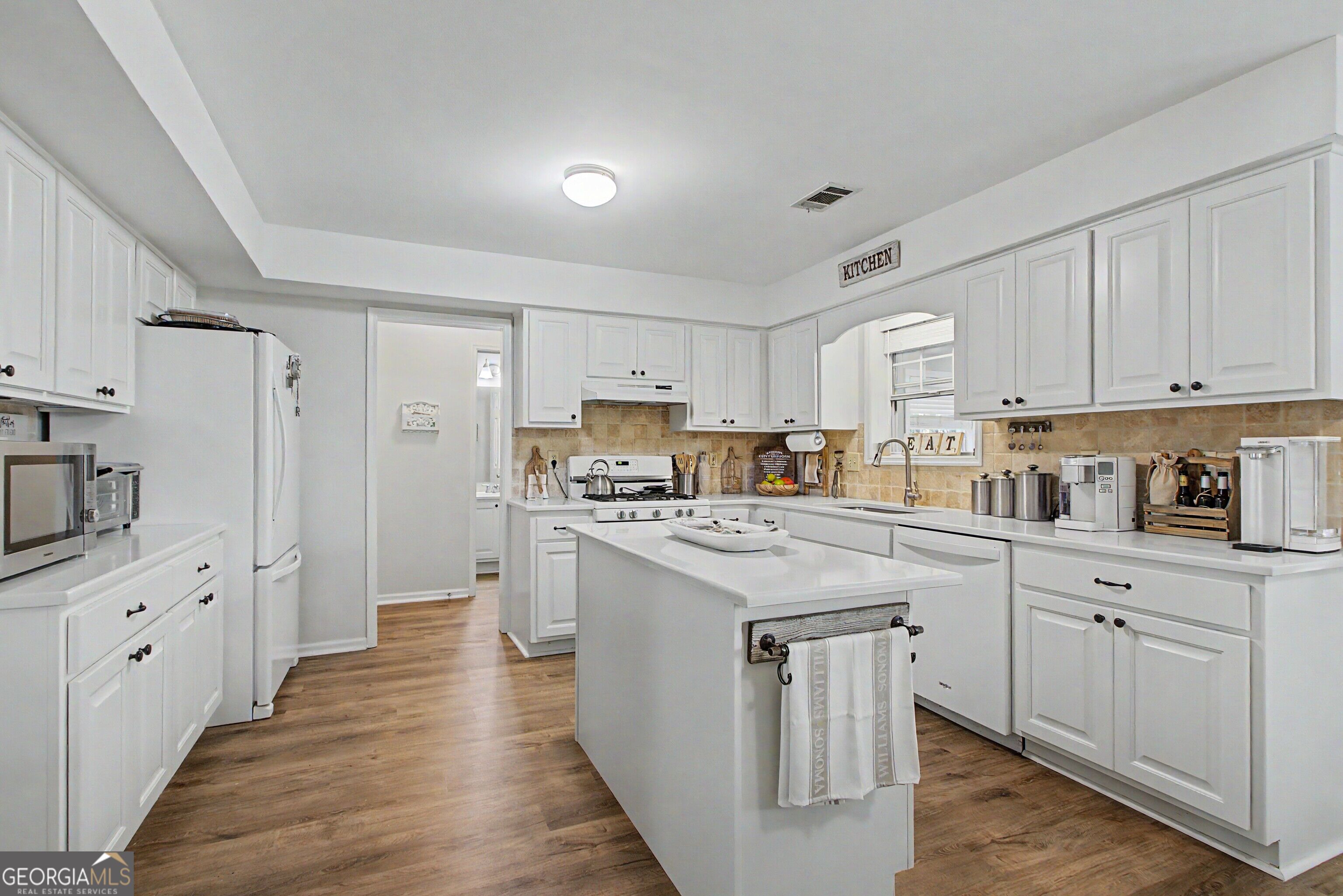 1012 Sterling Point Property Photo 21
