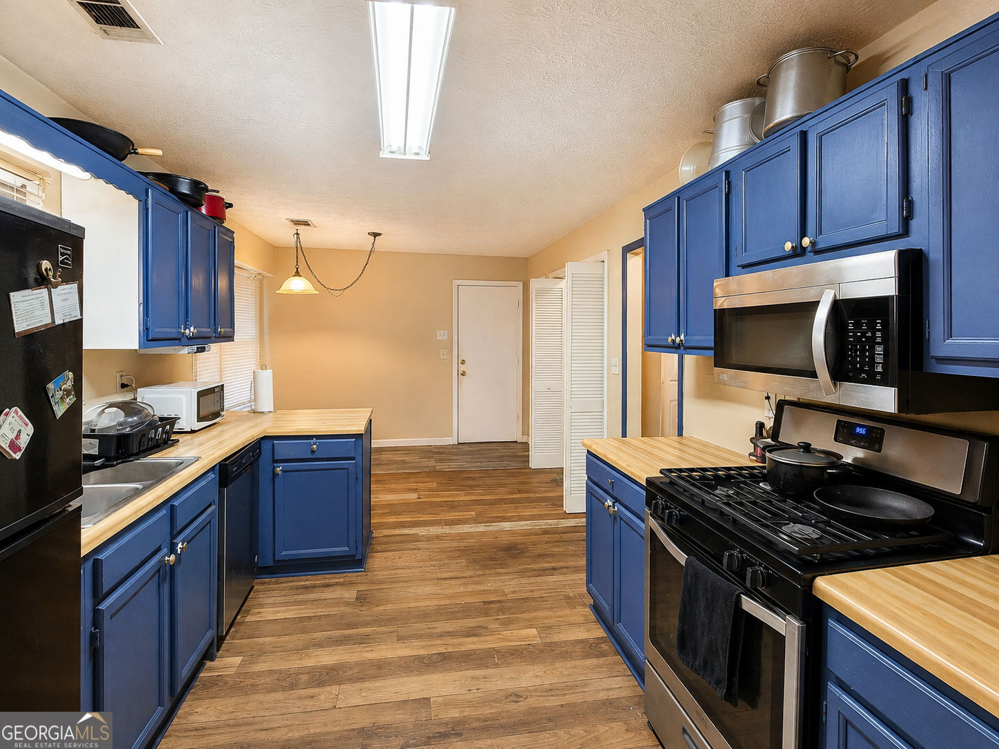 8674 Cedar Creek Ridge Property Photo 5