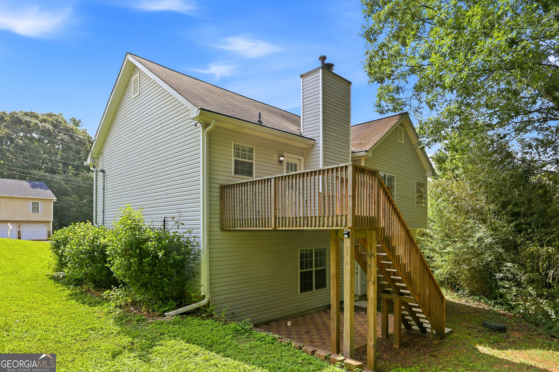 4876 Hunt Club Drive Property Photo 15