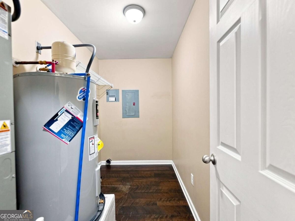 605 Candler Street # 10 Property Photo 16