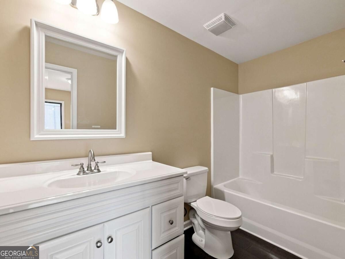 605 Candler Street # 10 Property Photo 27