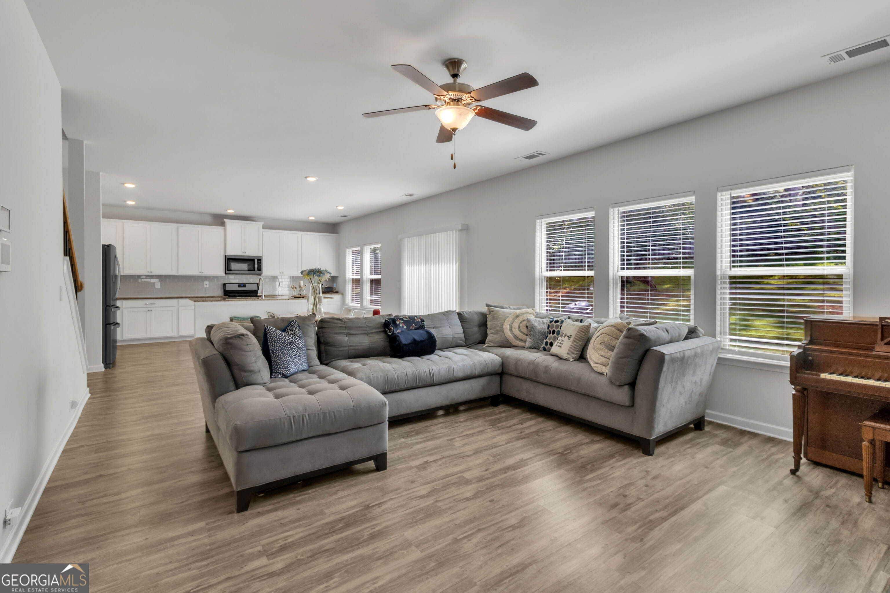 3527 Argent Way Property Photo 10