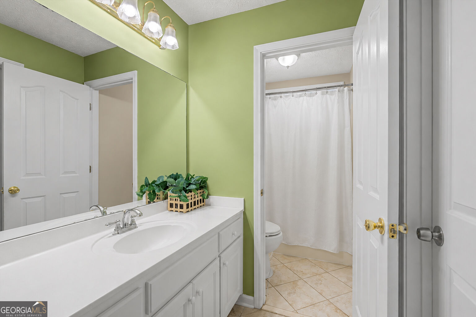 2395 Ashton Ridge Drive Property Photo 17