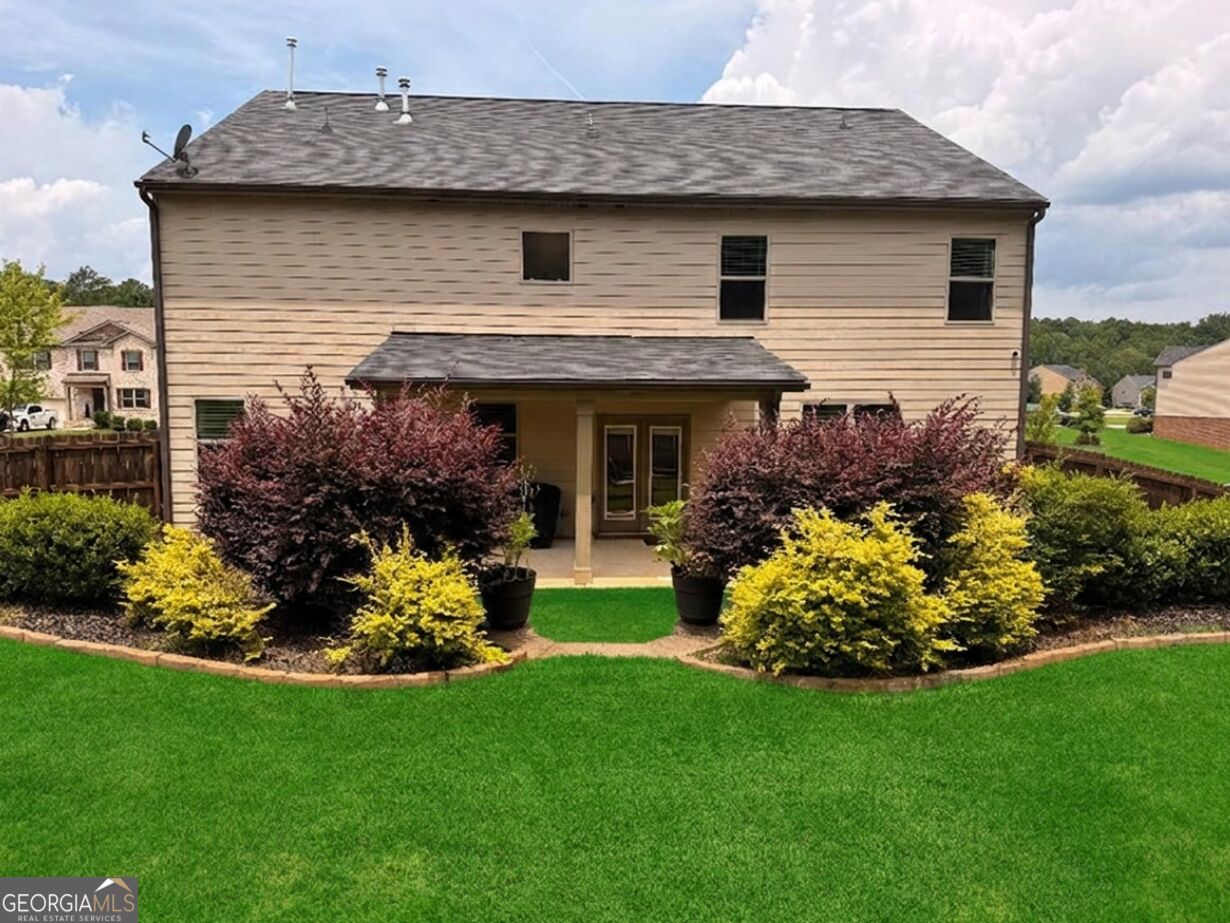 734 Basswood Avenue Property Photo 2