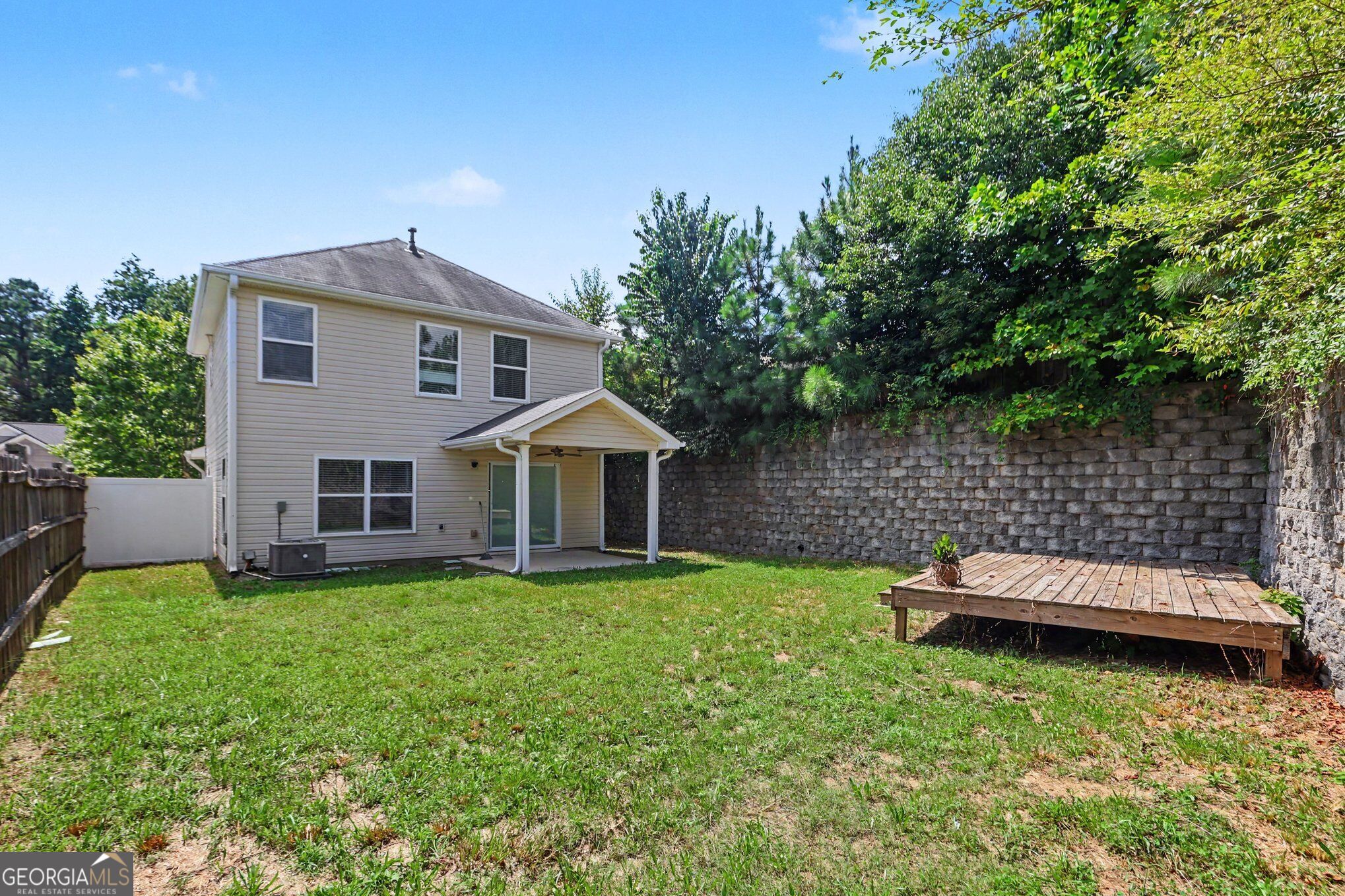 114 Silver Spring Street Property Photo 6