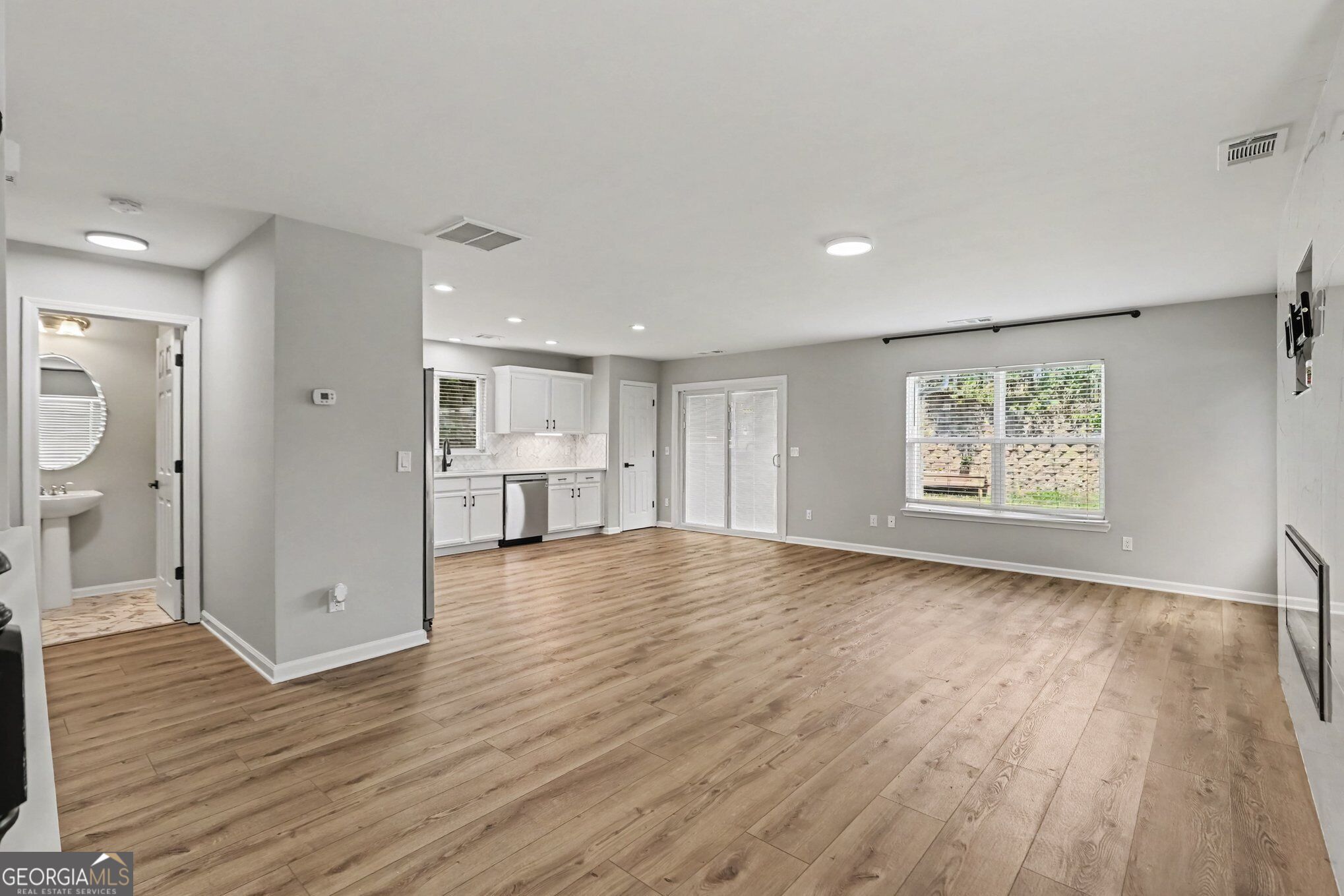 114 Silver Spring Street Property Photo 13
