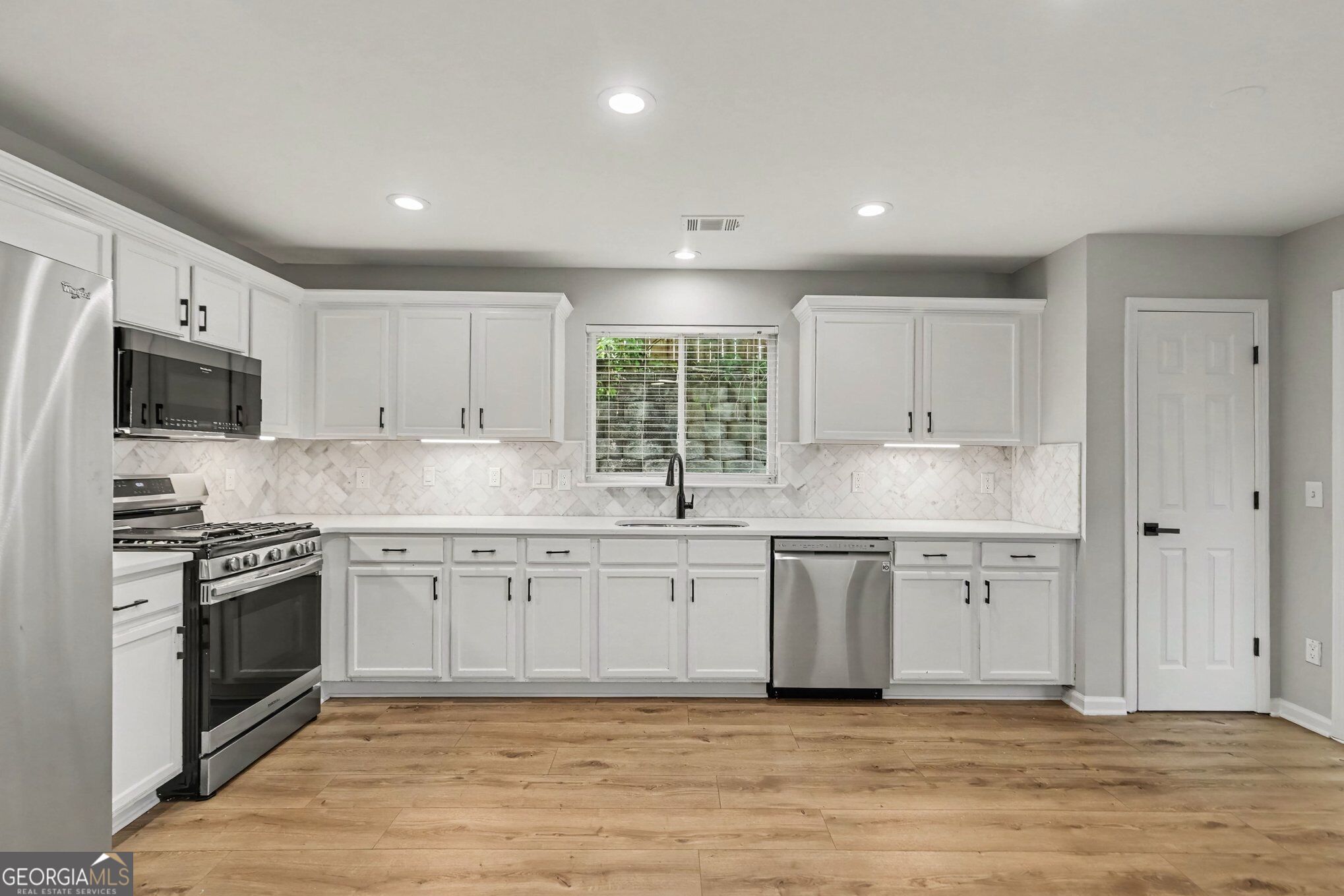 114 Silver Spring Street Property Photo 18