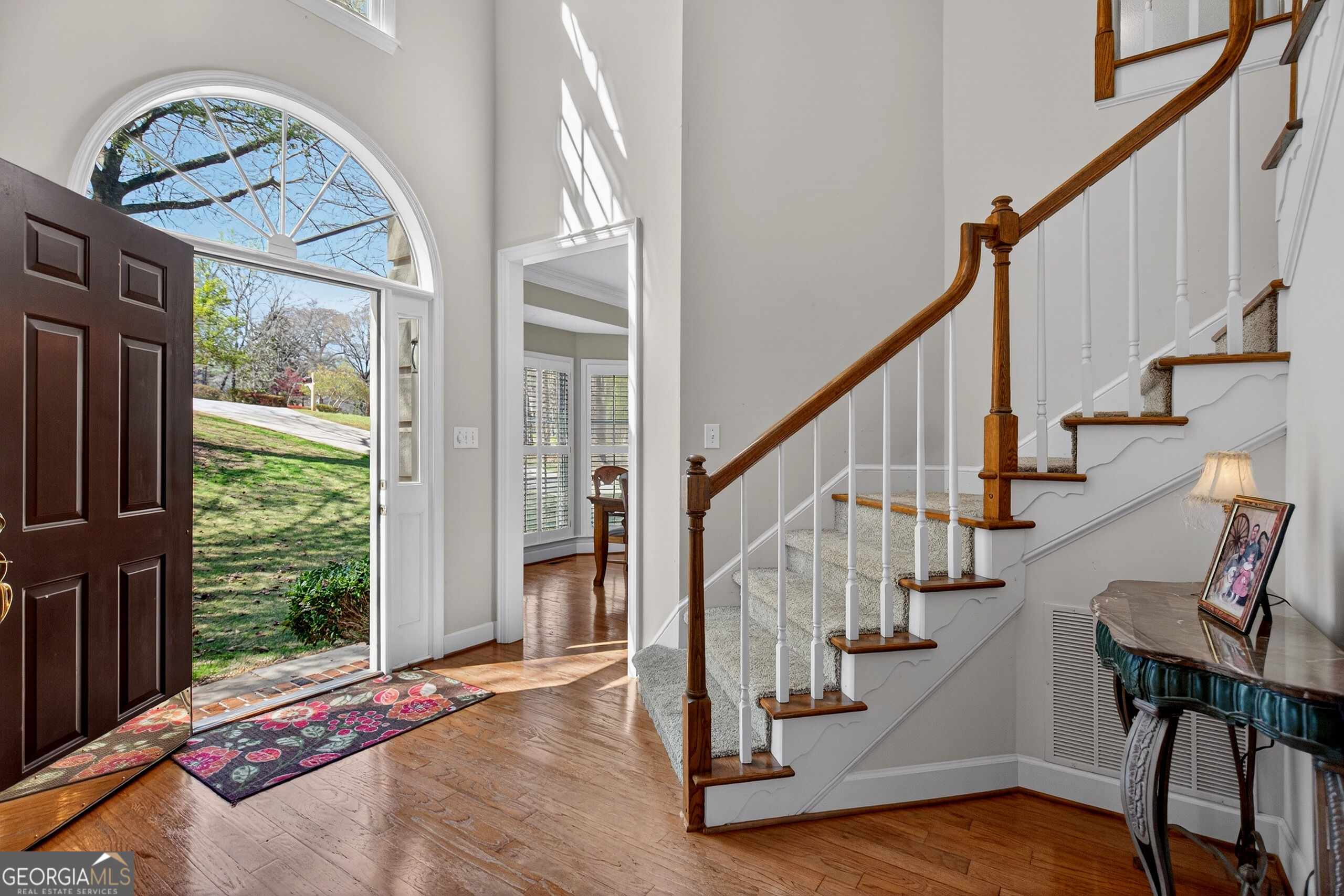 227 Ashford Circle Property Photo 6