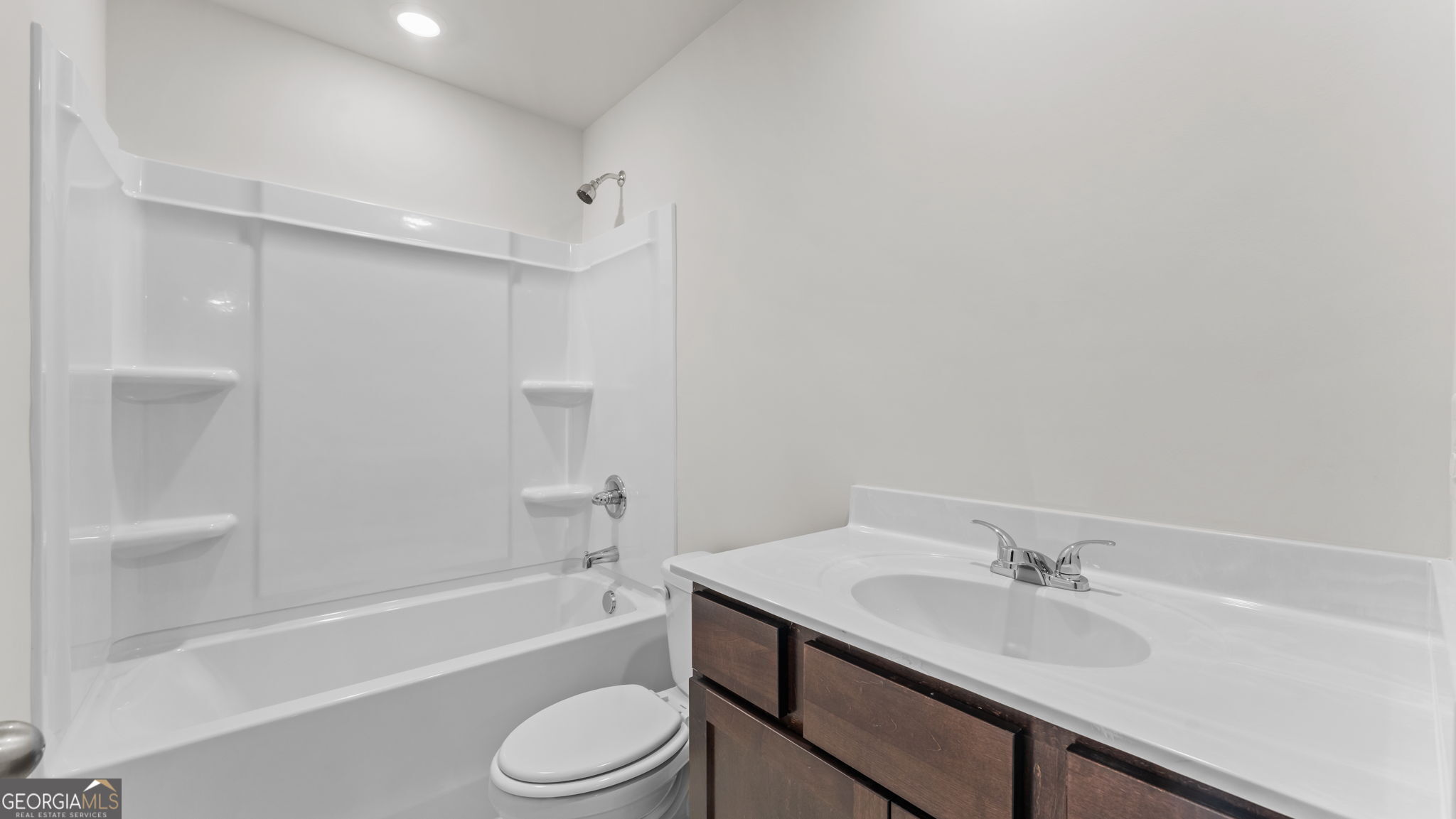 233 Hampton Hollow Drive Property Photo 29