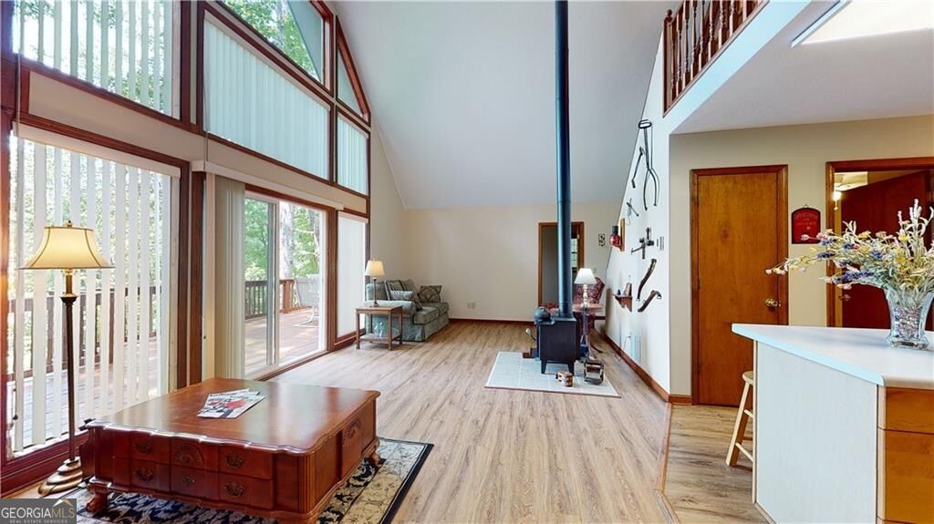 110 Ridge Drive Property Photo 3