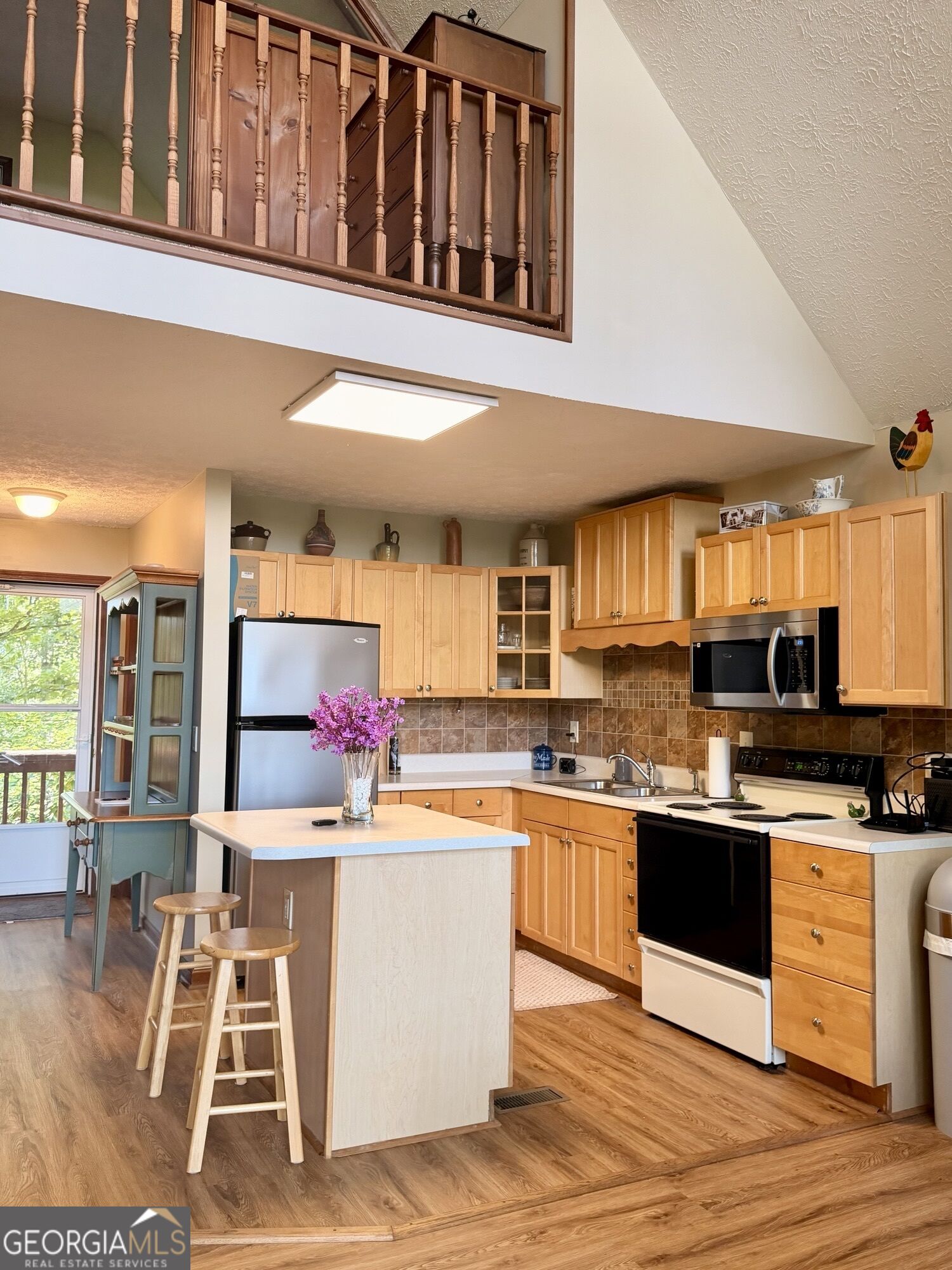 110 Ridge Drive Property Photo 8
