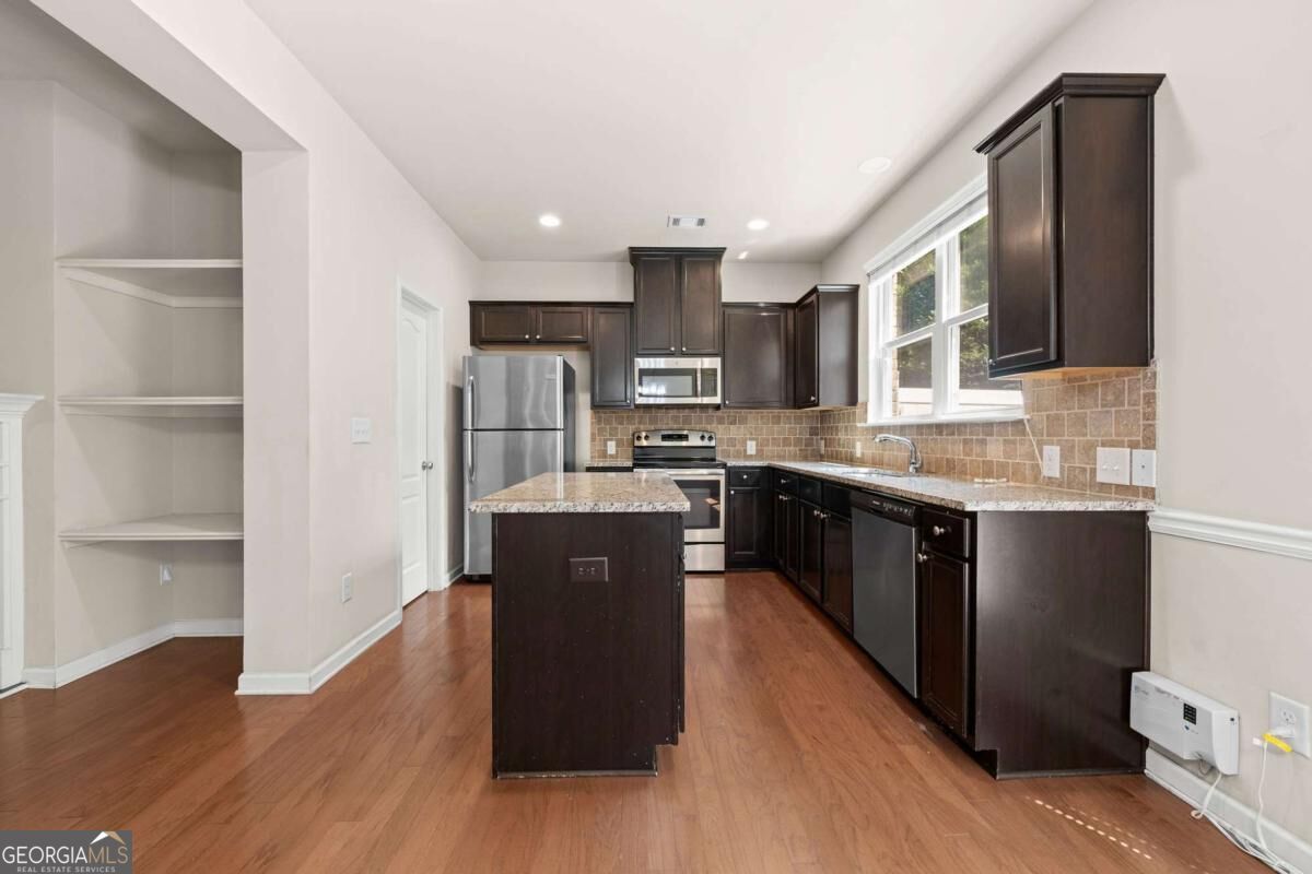 2365 Bellyard Drive Property Photo 15