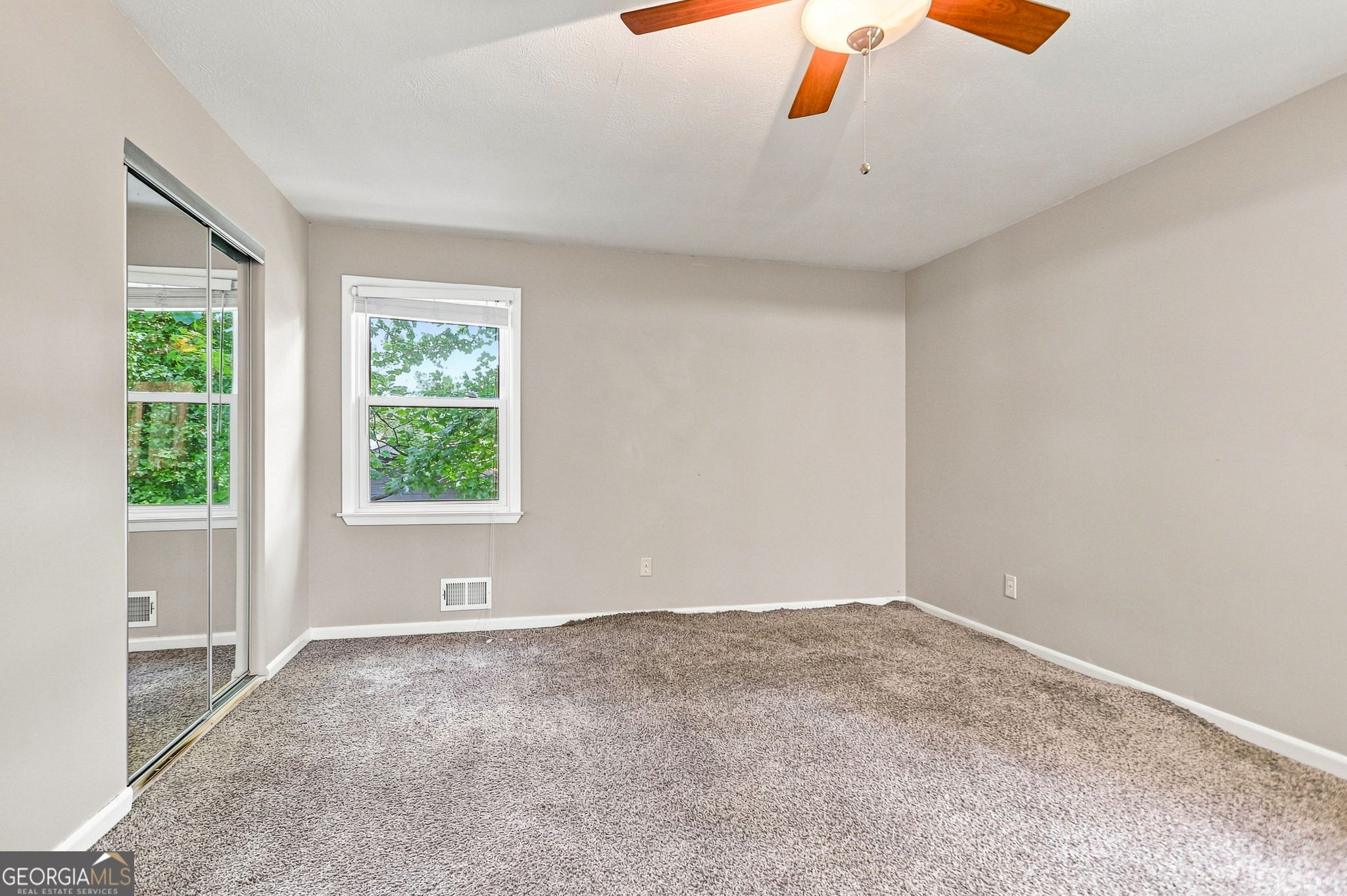 2324 Sussex Court Property Photo 24