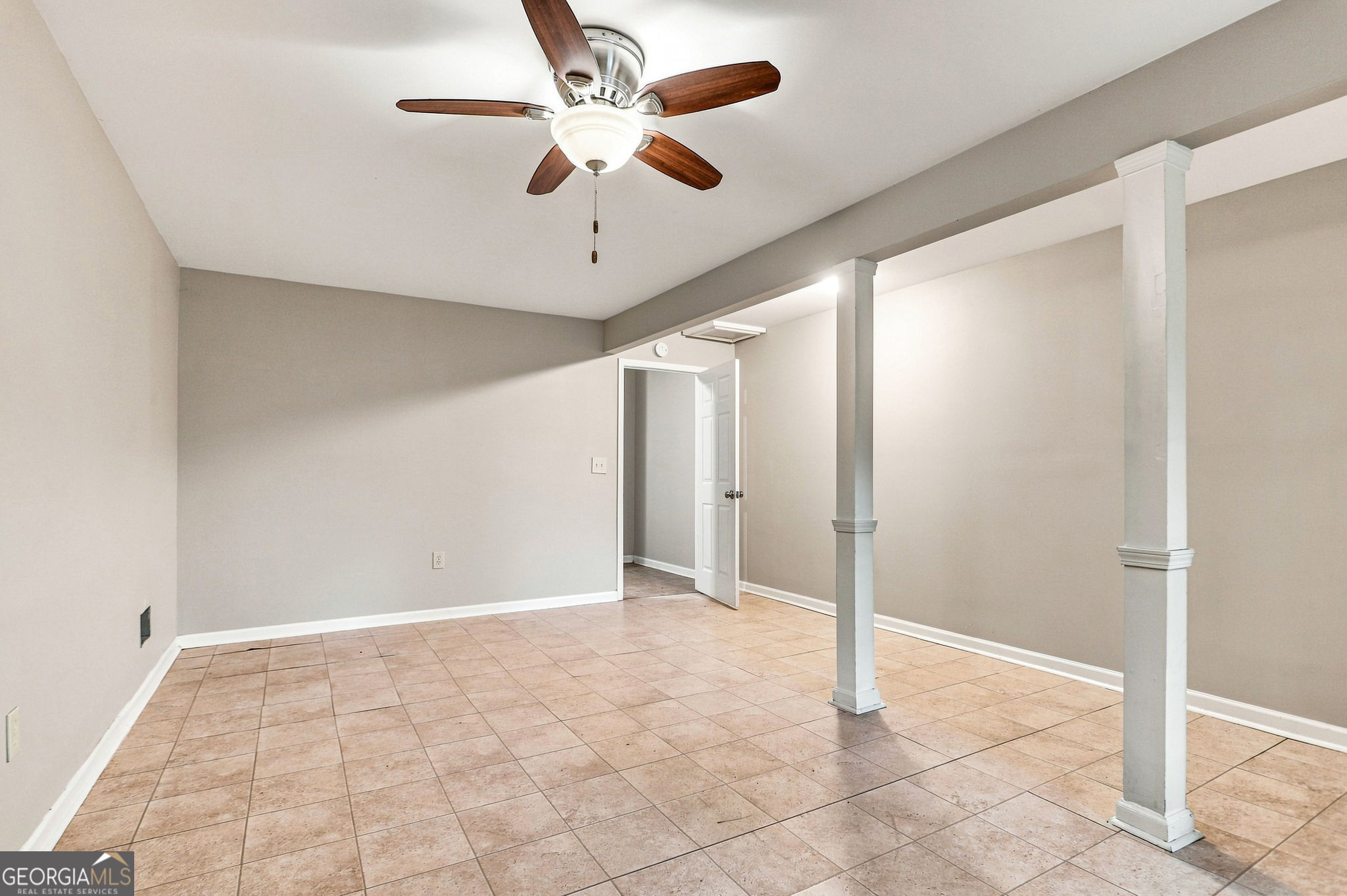 2324 Sussex Court Property Photo 27