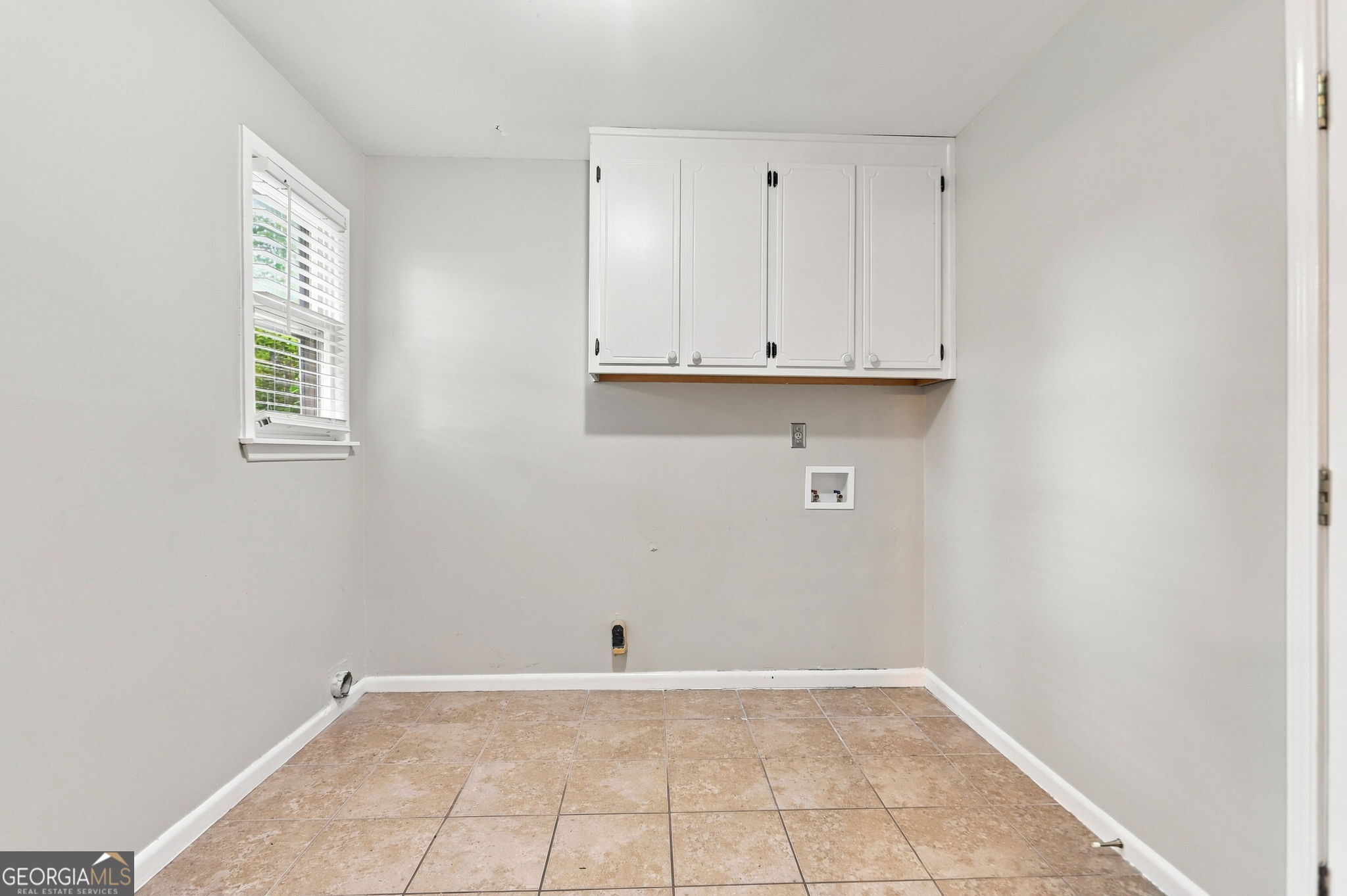 2324 Sussex Court Property Photo 35