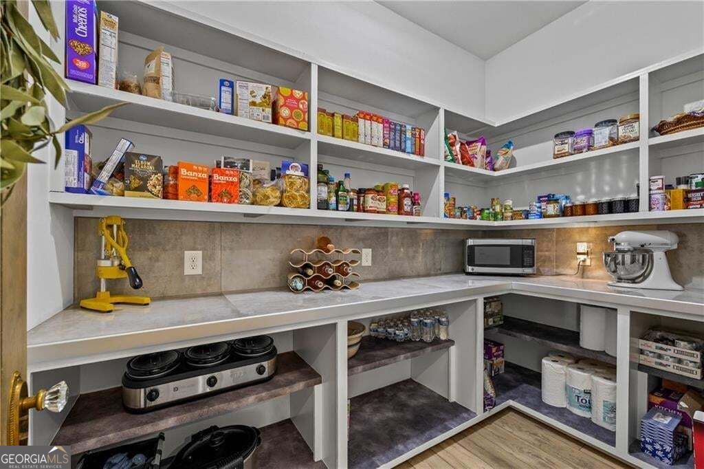 931 Antrim Glen Drive Property Photo 12