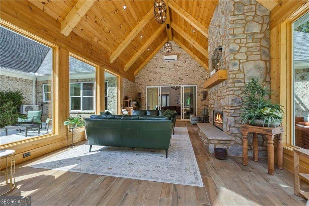931 Antrim Glen Drive Property Photo 25