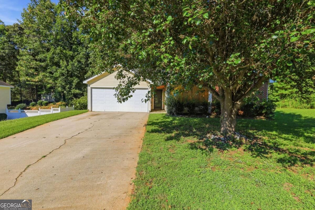 3209 Lower Creek Drive Property Photo 1