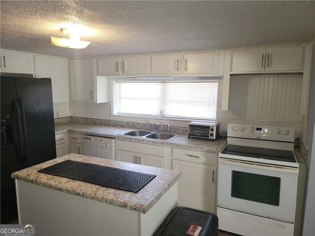 2455 Lake Harbin Property Photo 7