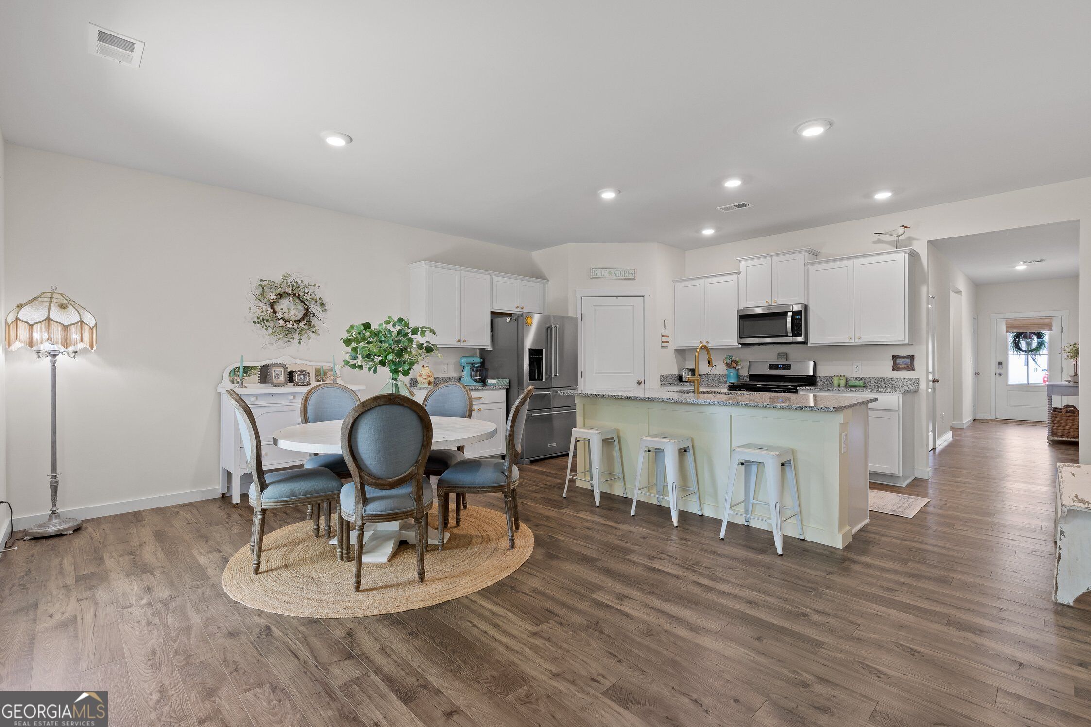 5697 Prickly Loop Property Photo 10