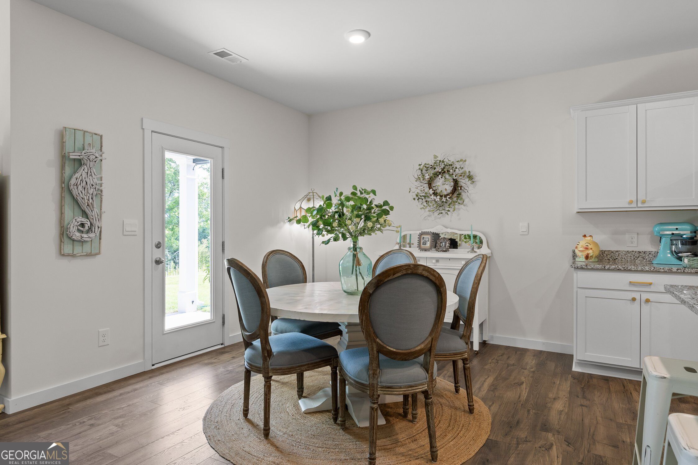 5697 Prickly Loop Property Photo 11