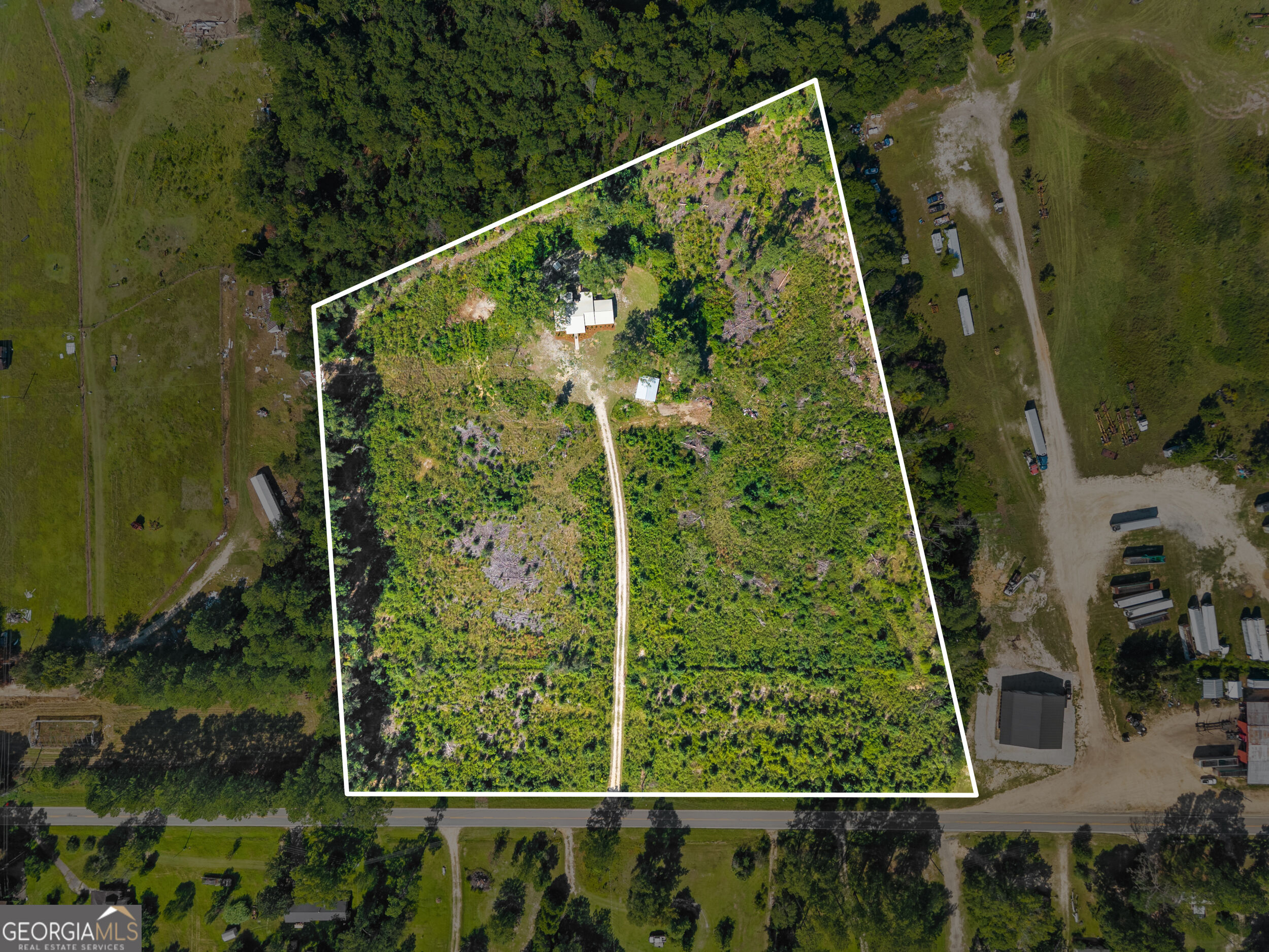 475 Perkins Road Property Photo 3