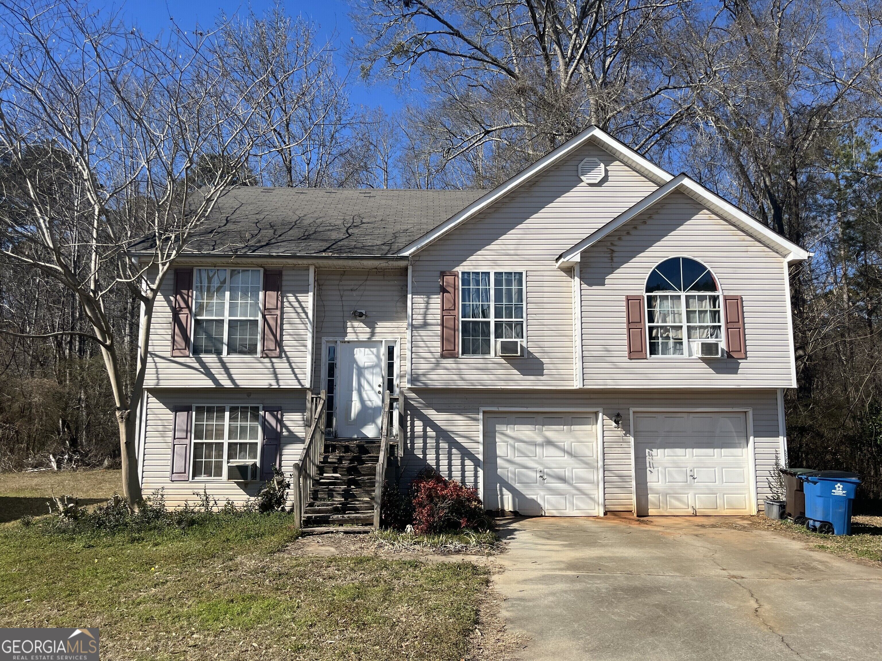 7061 Regency Lane Property Photo 1
