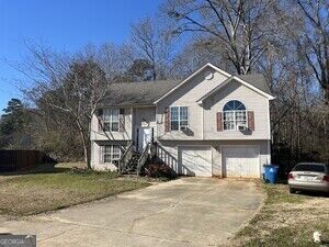 7061 Regency Lane Property Photo 2
