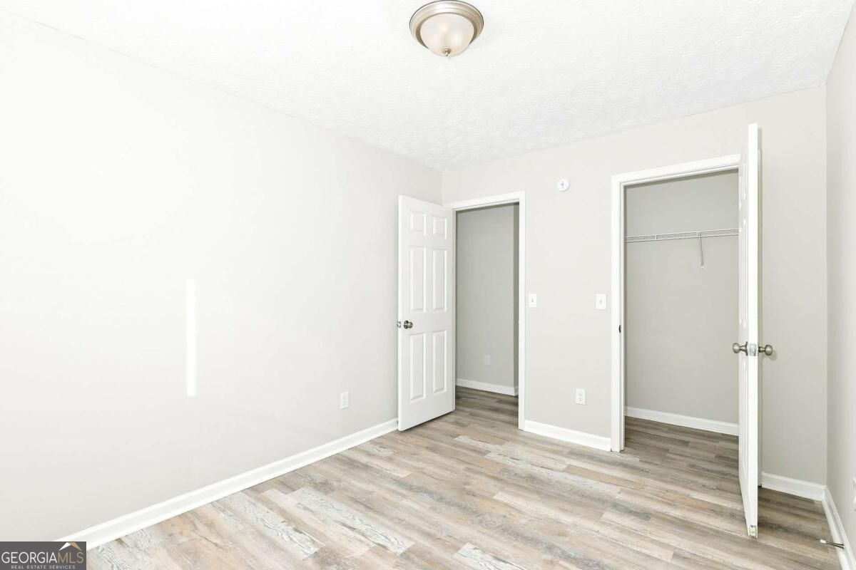 2002 Grove Way Property Photo 10