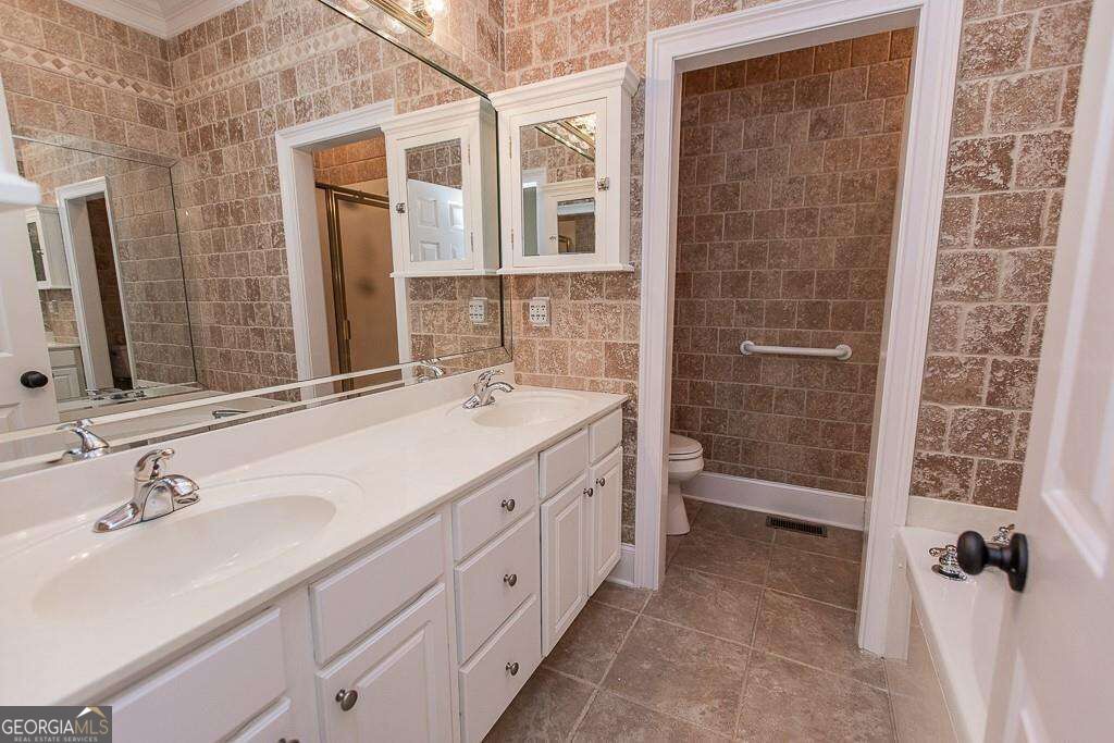 1950 Buford Dam Road # 605 Property Photo 23