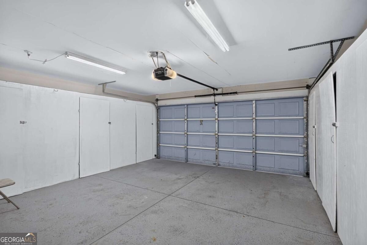 137 Spring Lakes Drive Property Photo 28