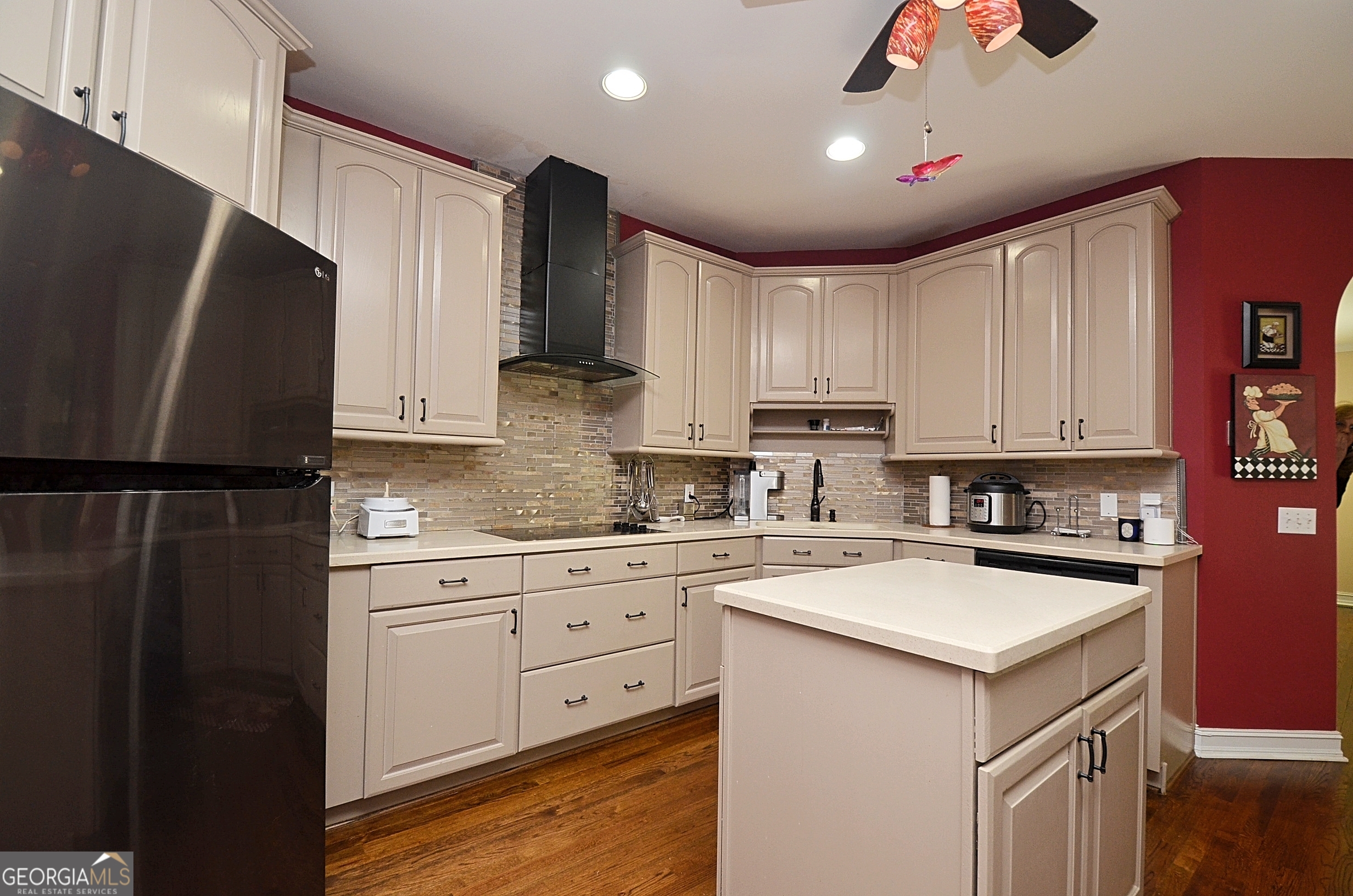 1330 Monroe Drive Property Photo 11