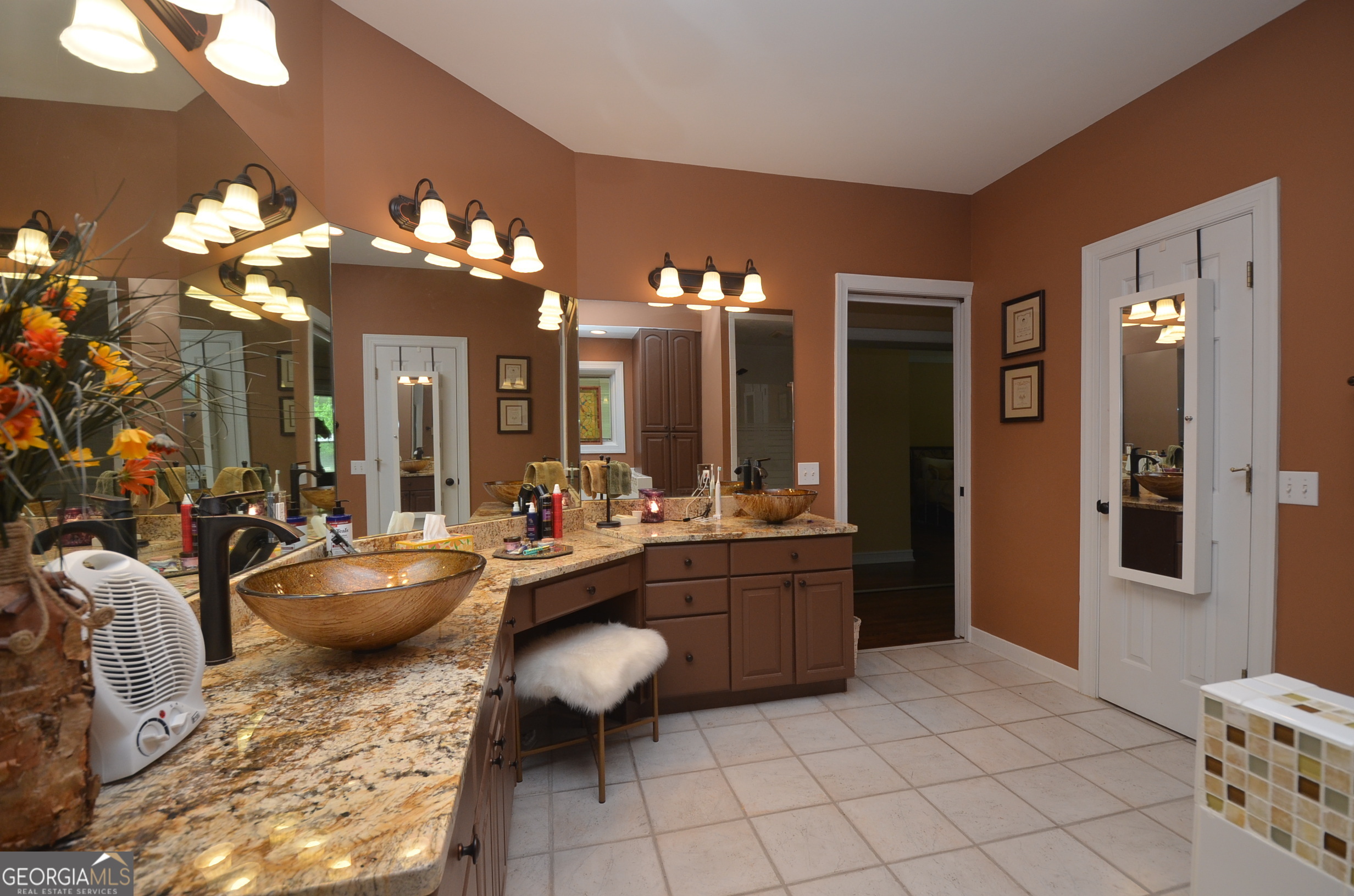 1330 Monroe Drive Property Photo 20