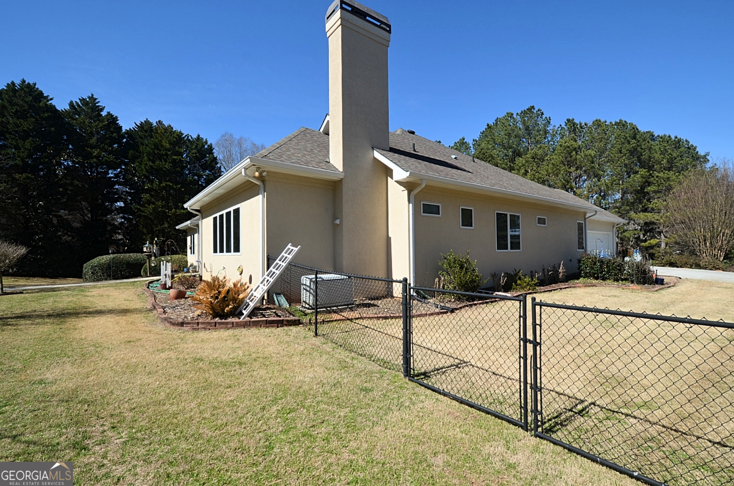 1330 Monroe Drive Property Photo 37