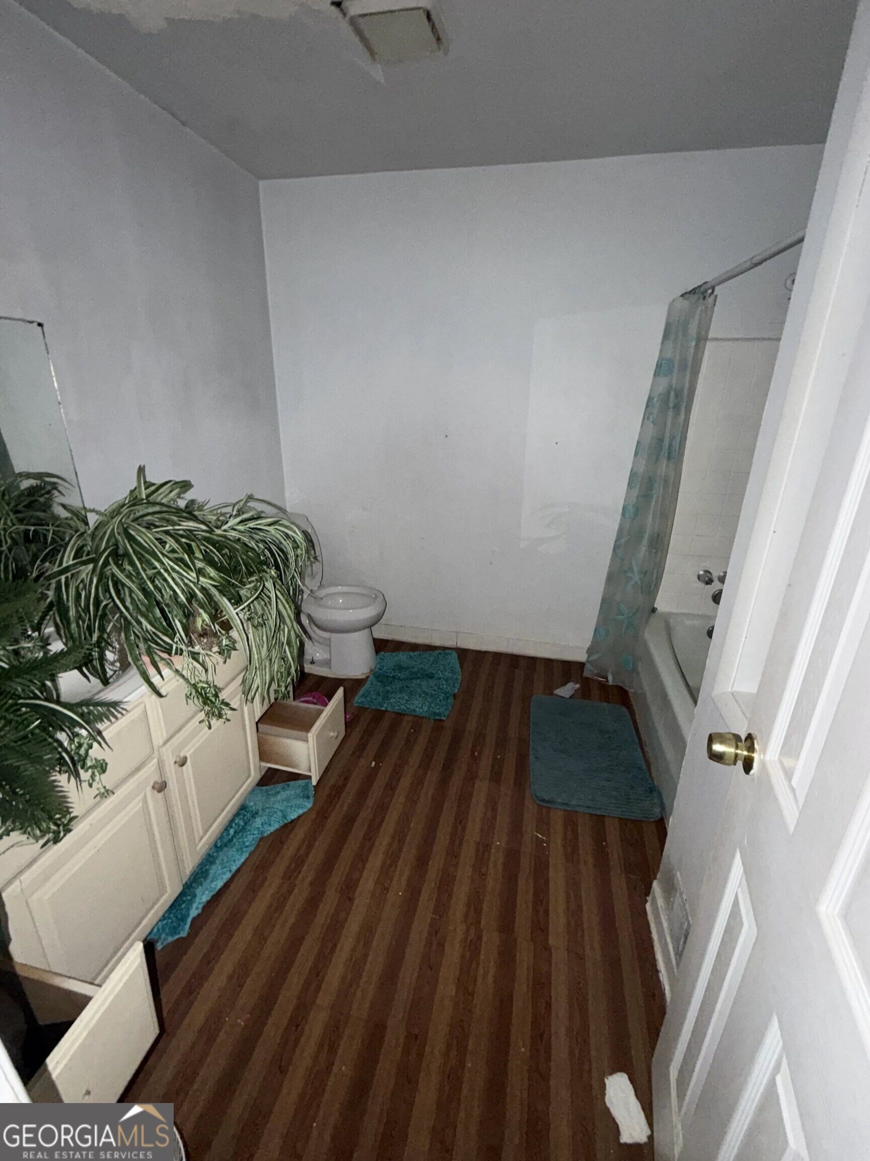 674 White Bird Way Property Photo 6
