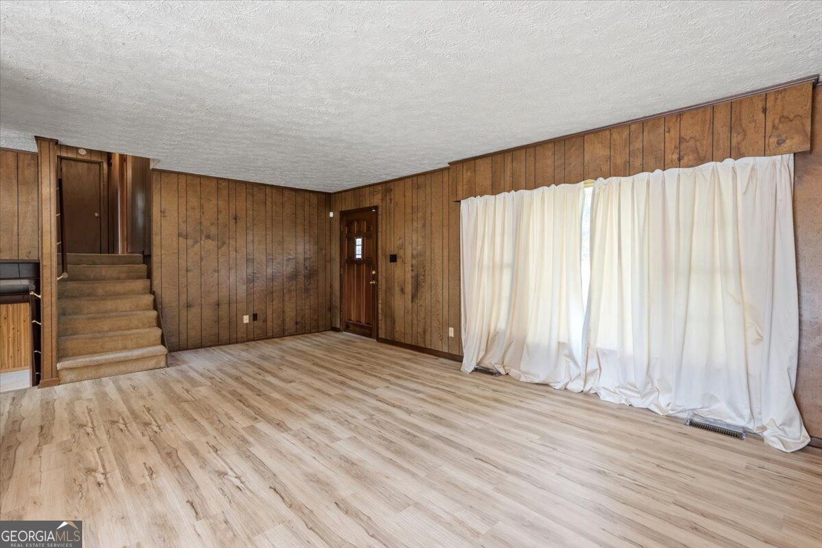 5560 Fulton Mill Road Property Photo 4