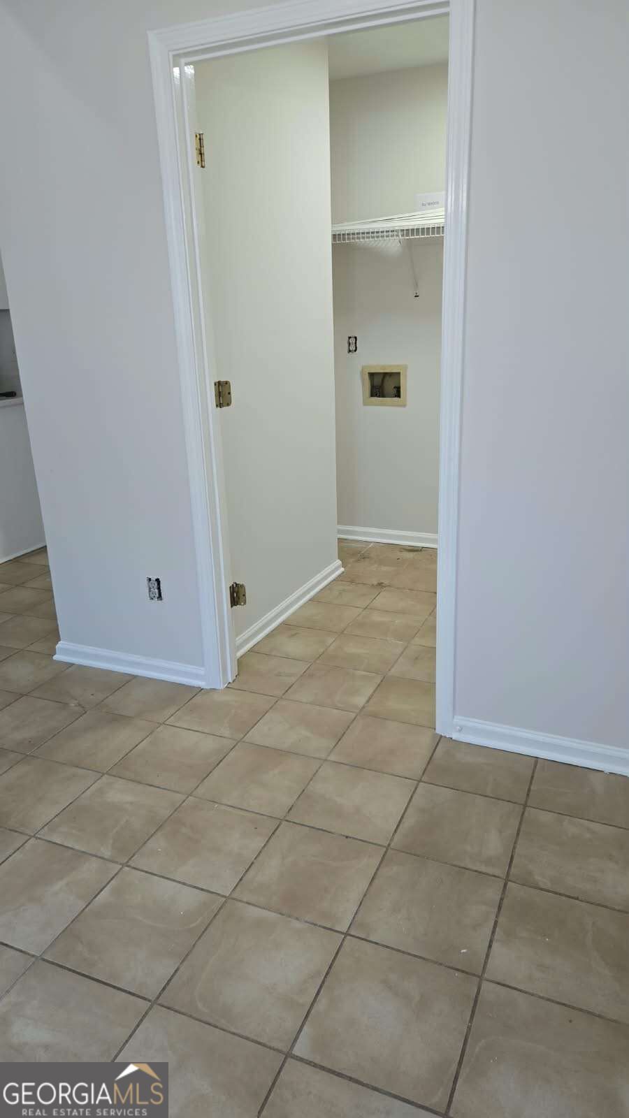 764 Avalon Forest Way Property Photo 9