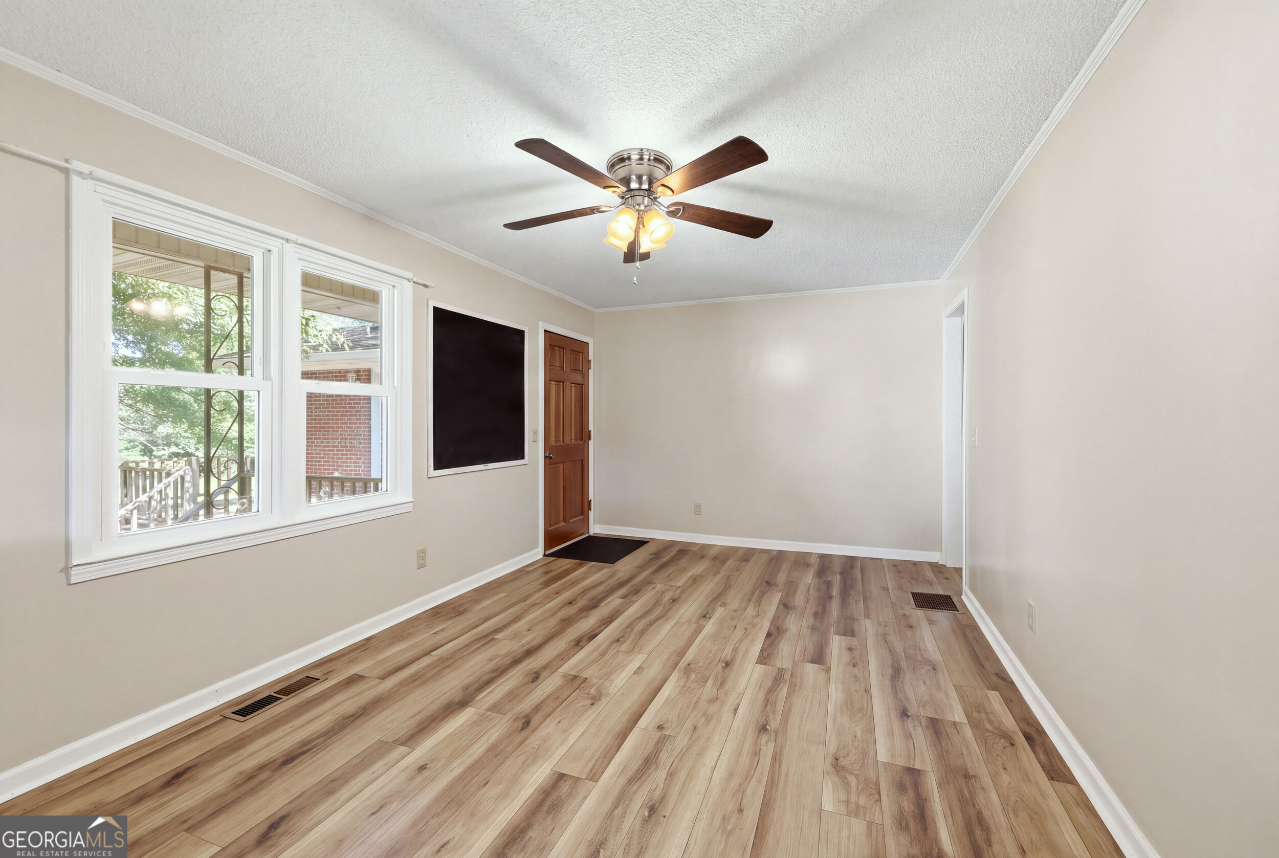 6344 Mize Road Property Photo 6