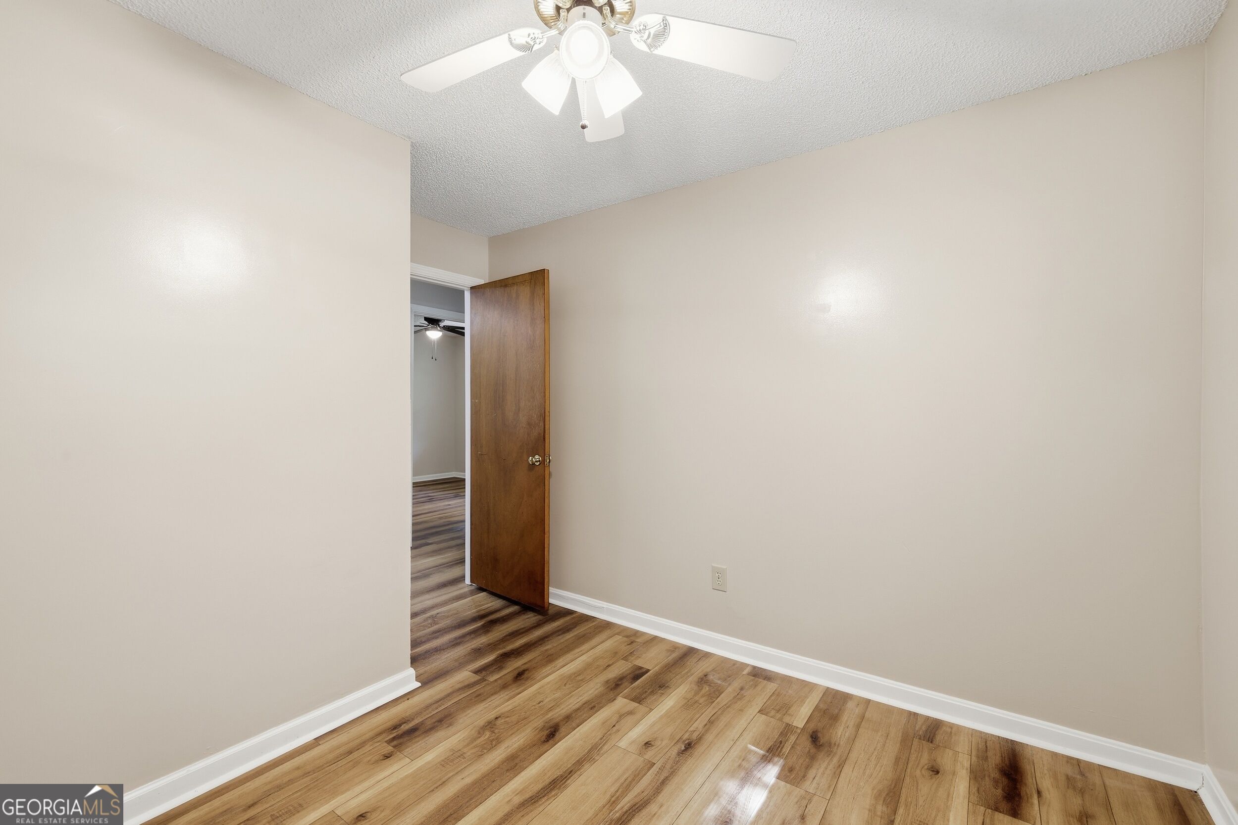 6344 Mize Road Property Photo 11