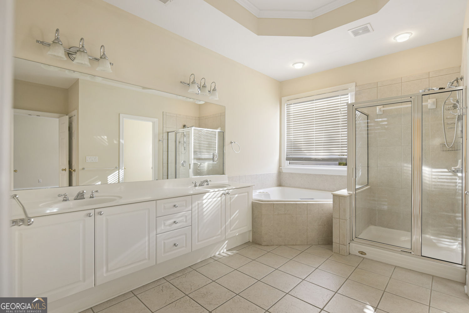 5826 Riverstone Circle Property Photo 24