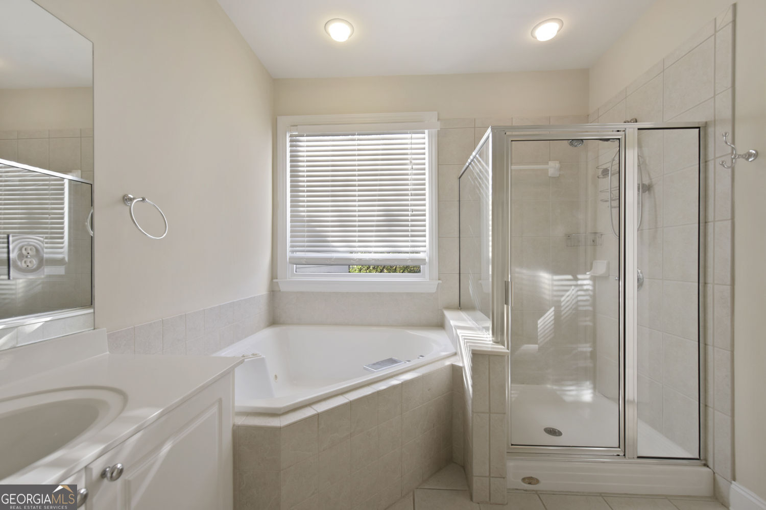 5826 Riverstone Circle Property Photo 25