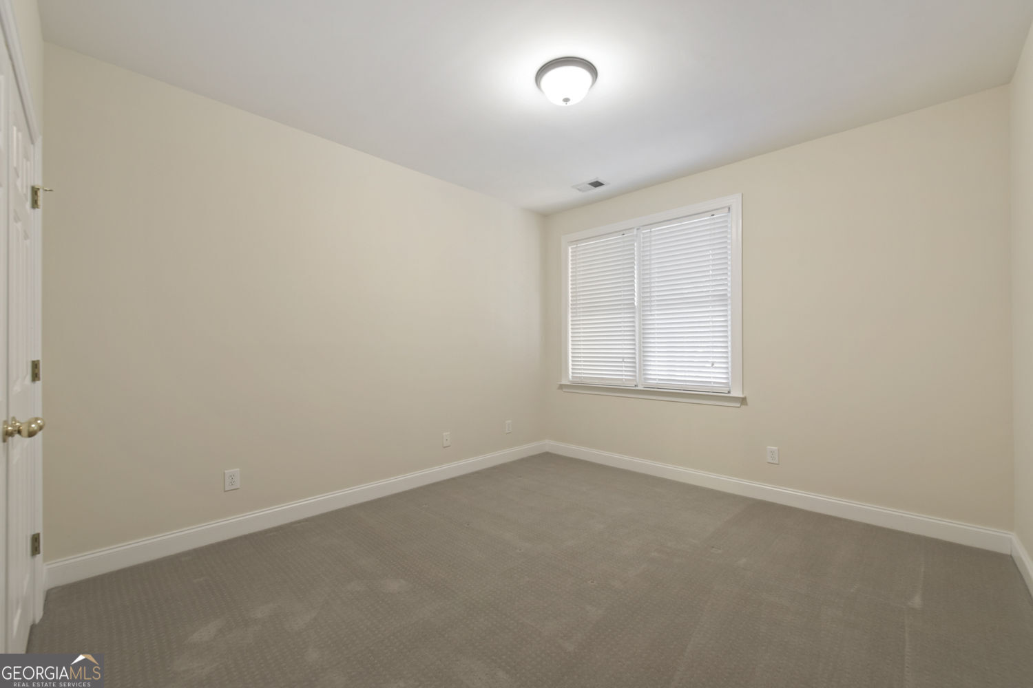 5826 Riverstone Circle Property Photo 34