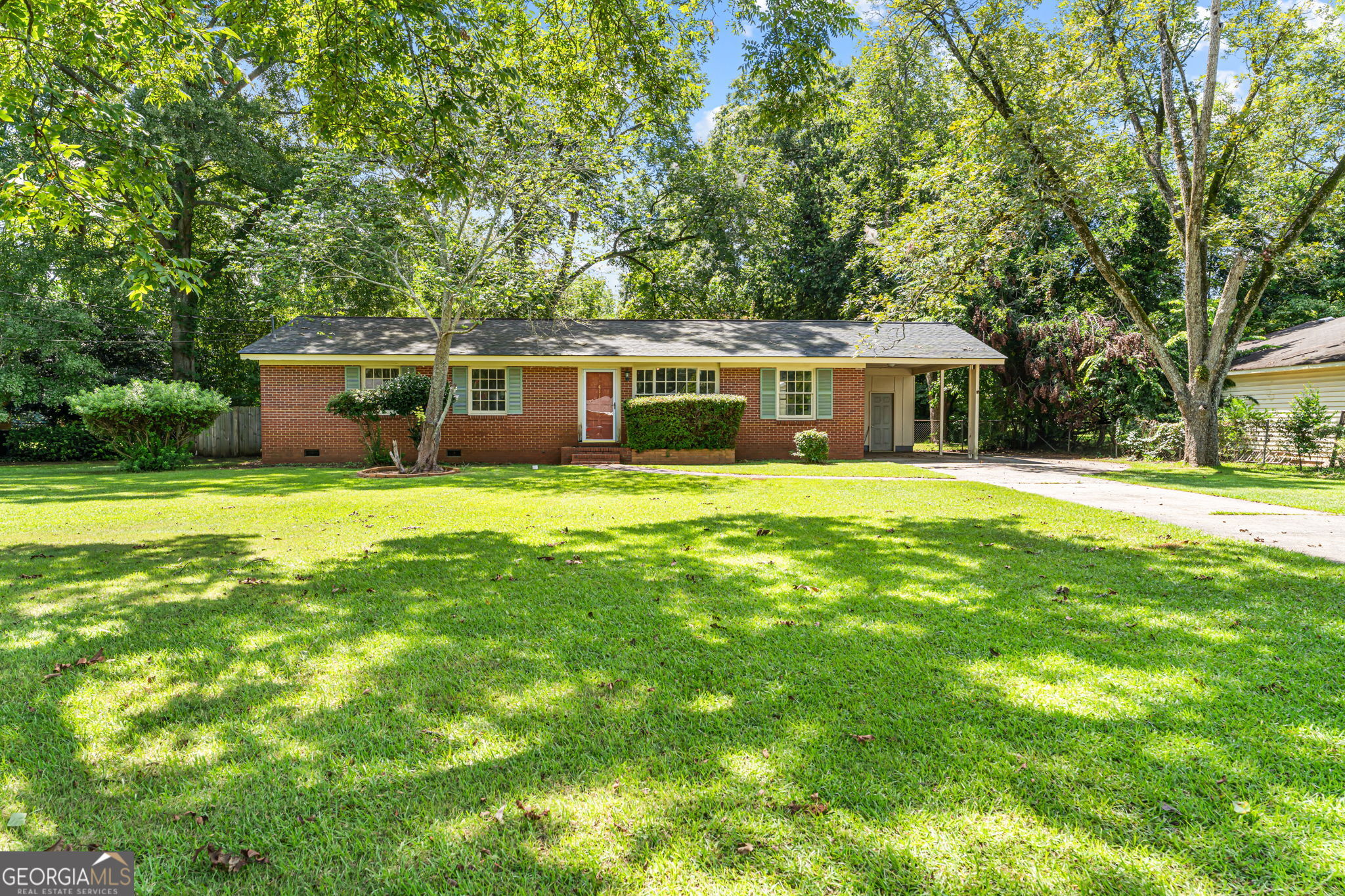 411 Magnolia Street