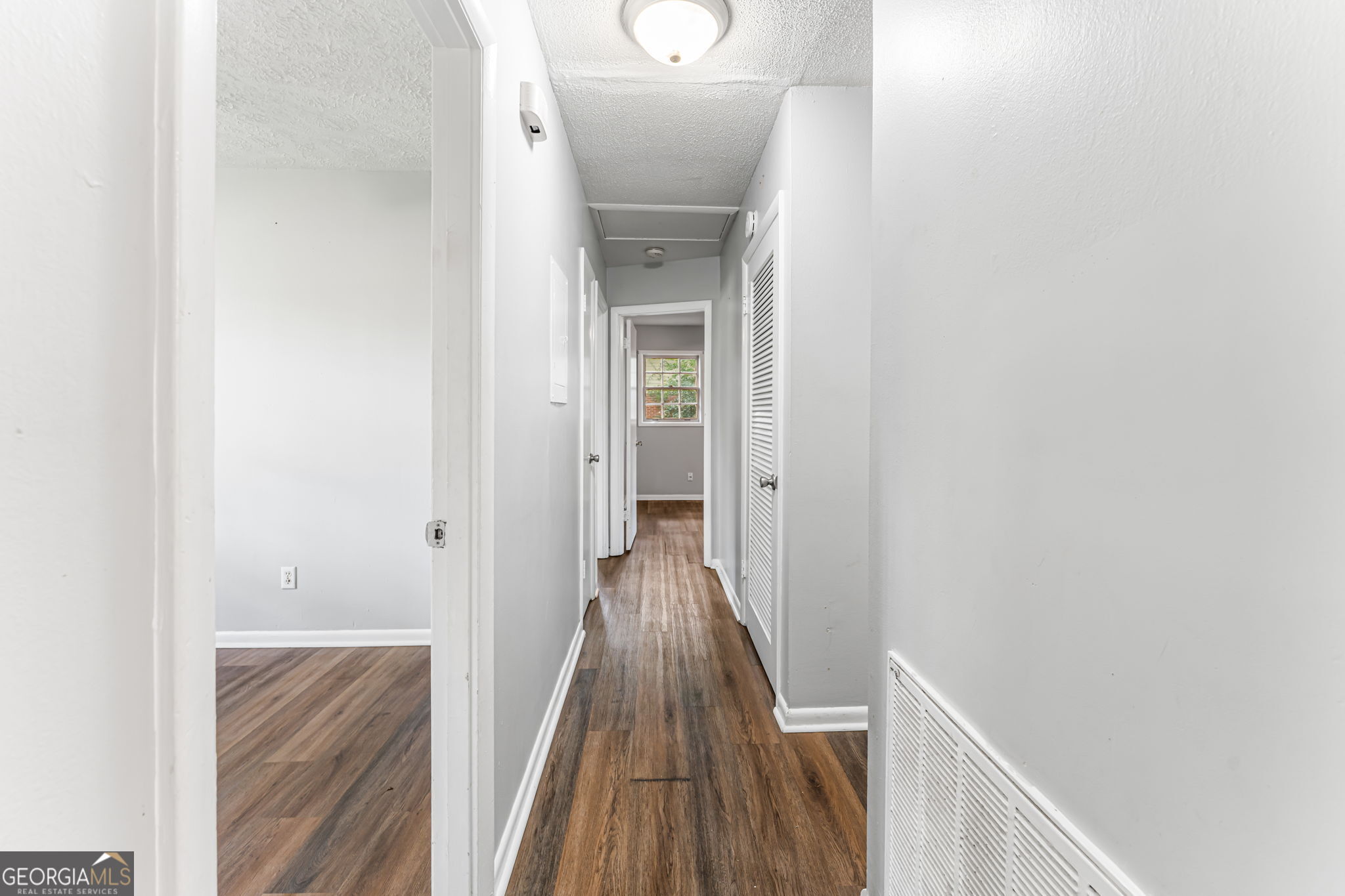 411 Magnolia Street Property Photo 12