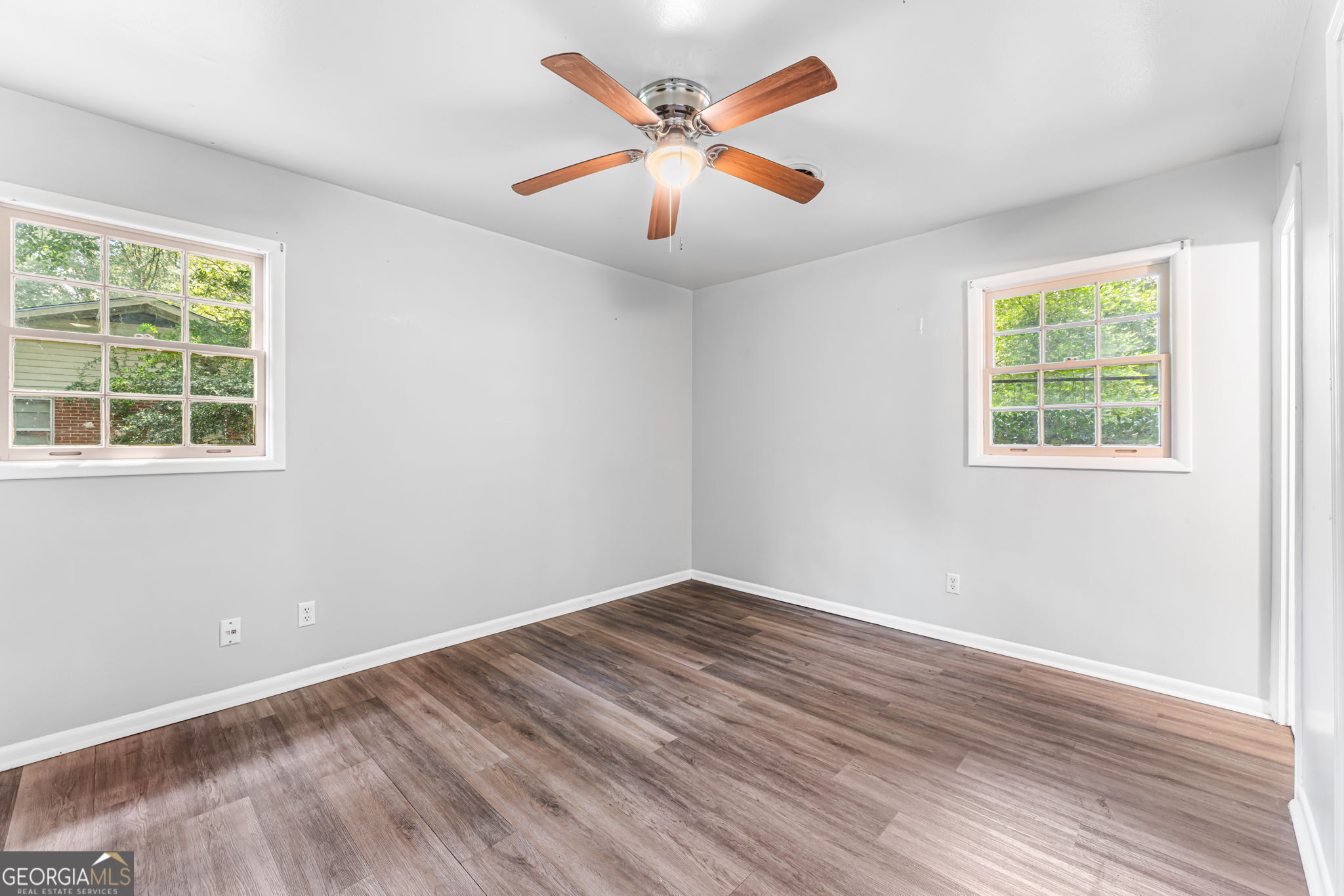 411 Magnolia Street Property Photo 13
