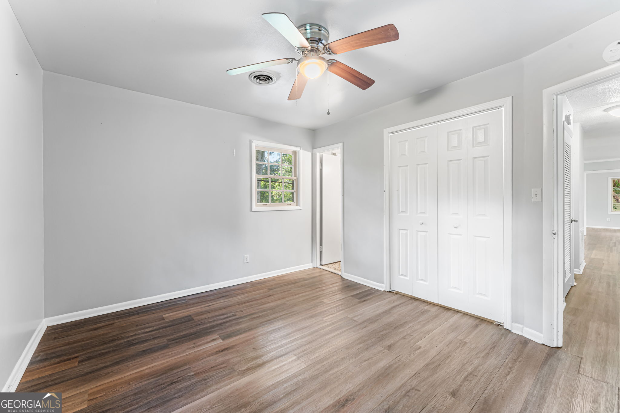 411 Magnolia Street Property Photo 14