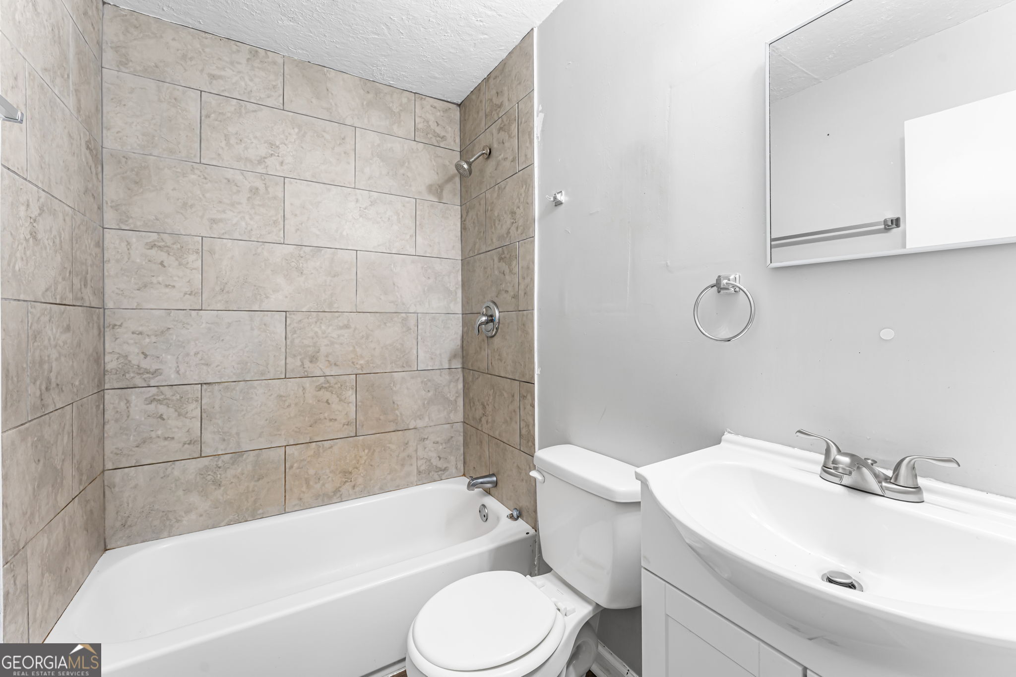 411 Magnolia Street Property Photo 18