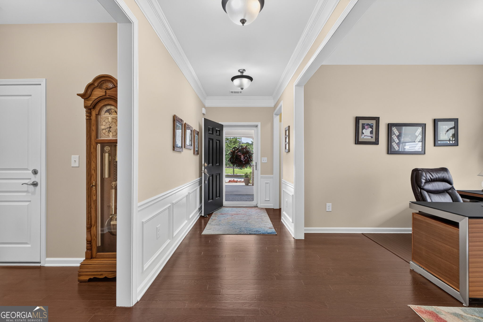 760 Firefly Court Property Photo 5