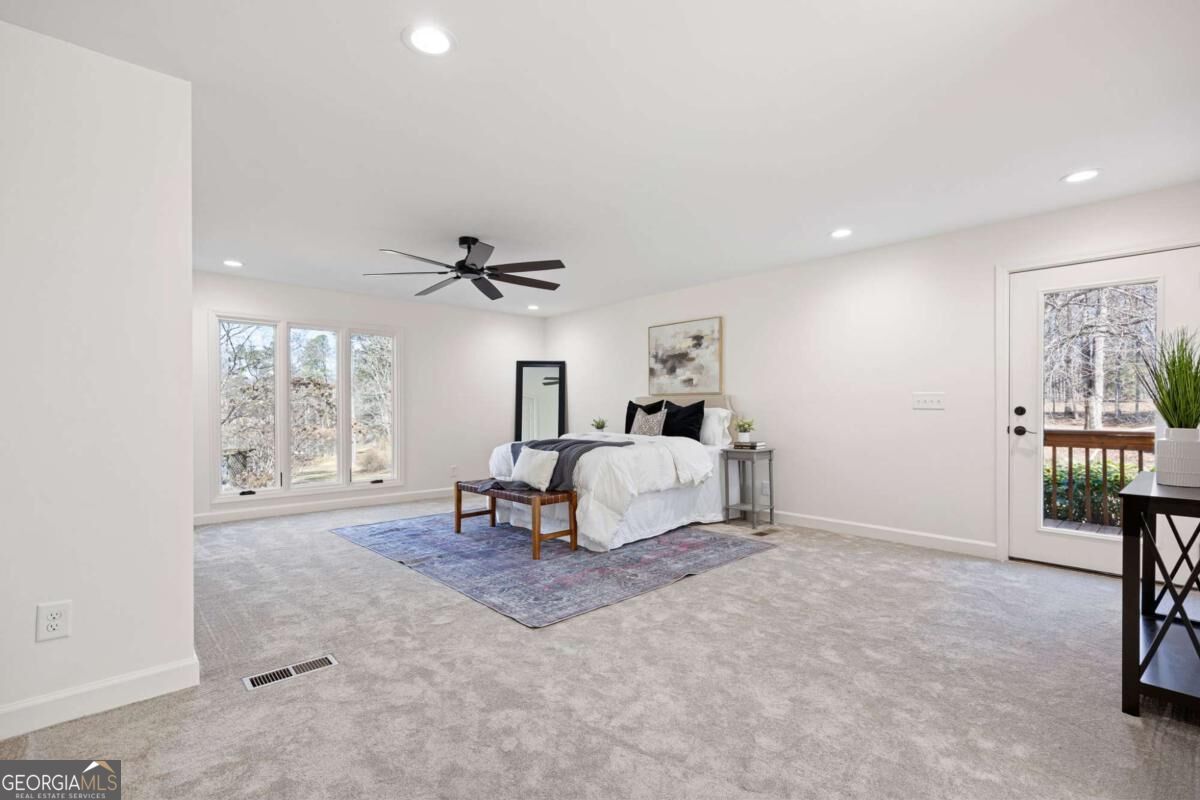 8277 Buchanan Highway Property Photo 4