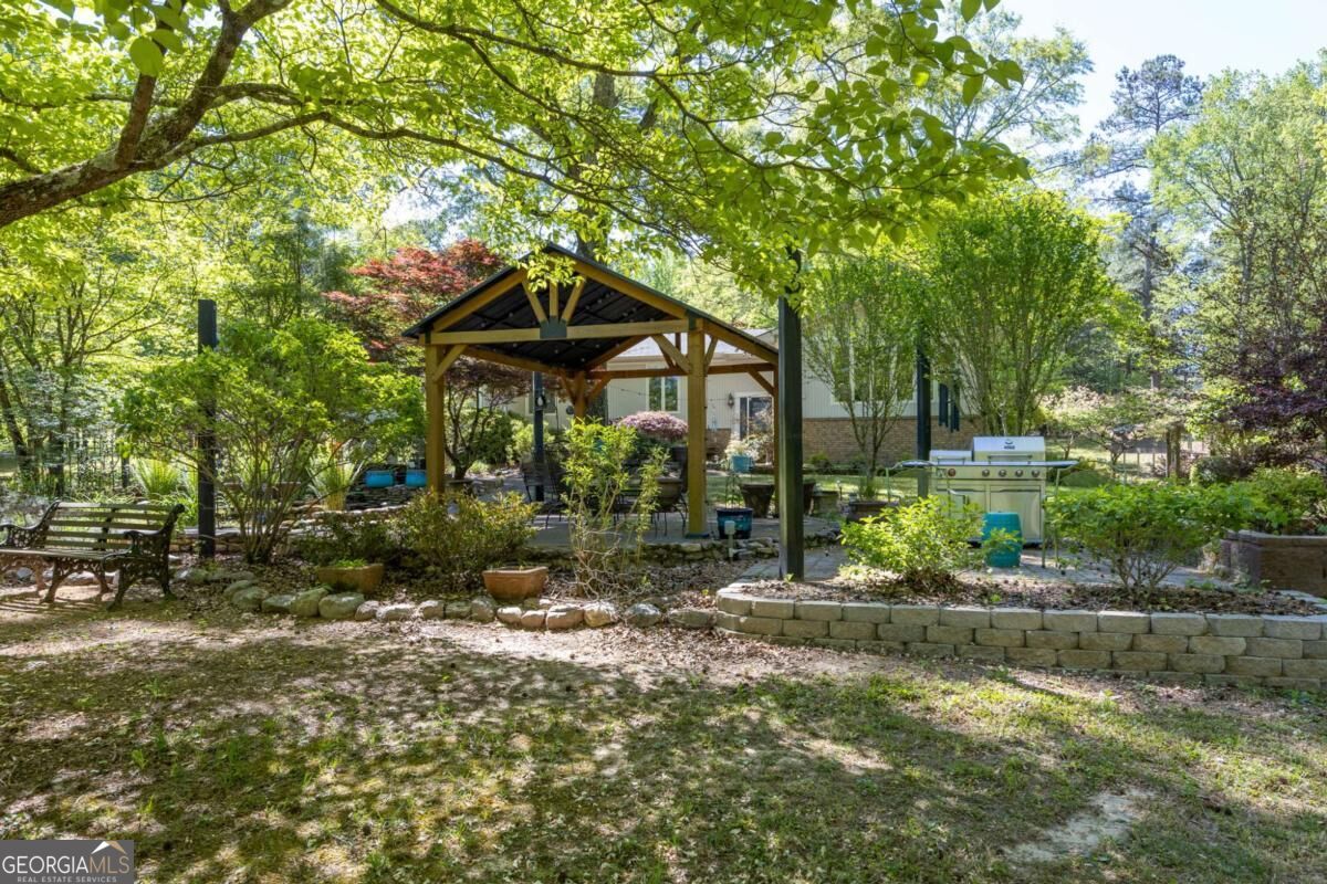 8277 Buchanan Highway Property Photo 52